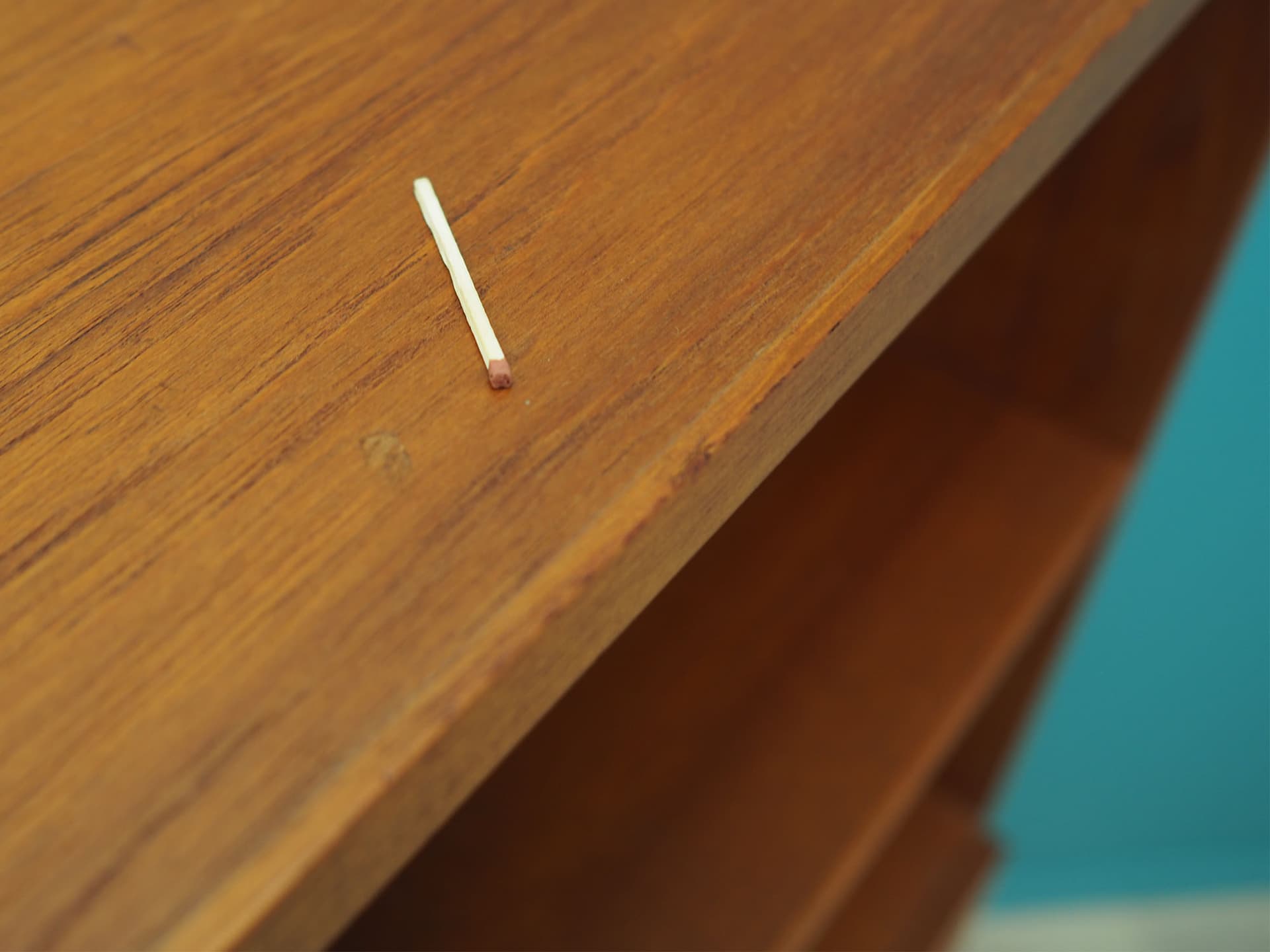 Biblioteczka, teak brązowy, Dania, lata 70. - 50563