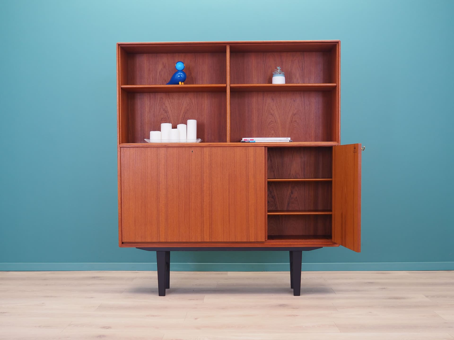 Bookcase, brown teak, by B. Fridhagen, Bodafors, Sweden, 1960s. - 50442