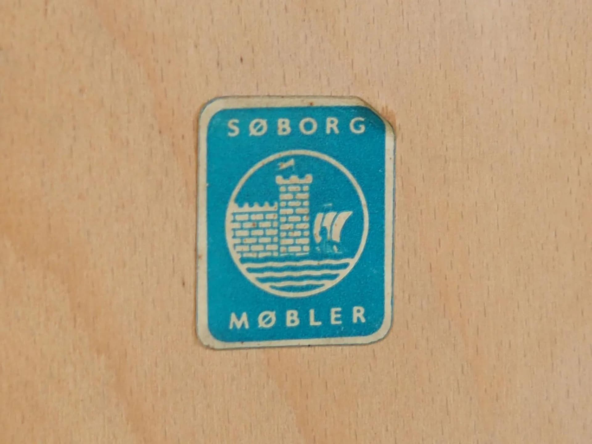 Cabinet, brown teak, by B. Mogensen, for Søborg Møbelfabrik, Denmark, 1960s. - 44581