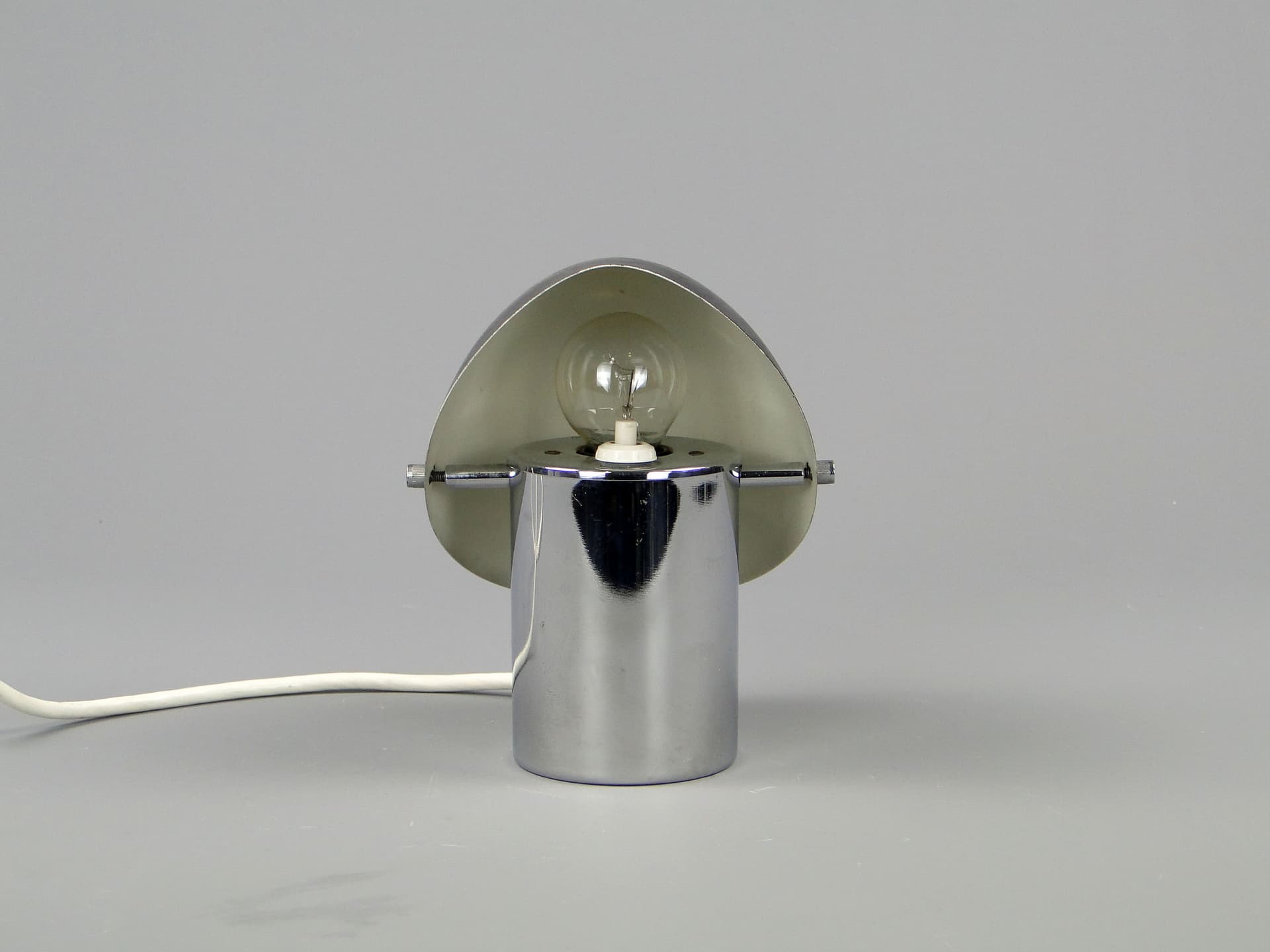 Table lamp 1630, silver chromed steel, by J. Hůrka, Napako, Czechoslovakia, 1950s - 44671