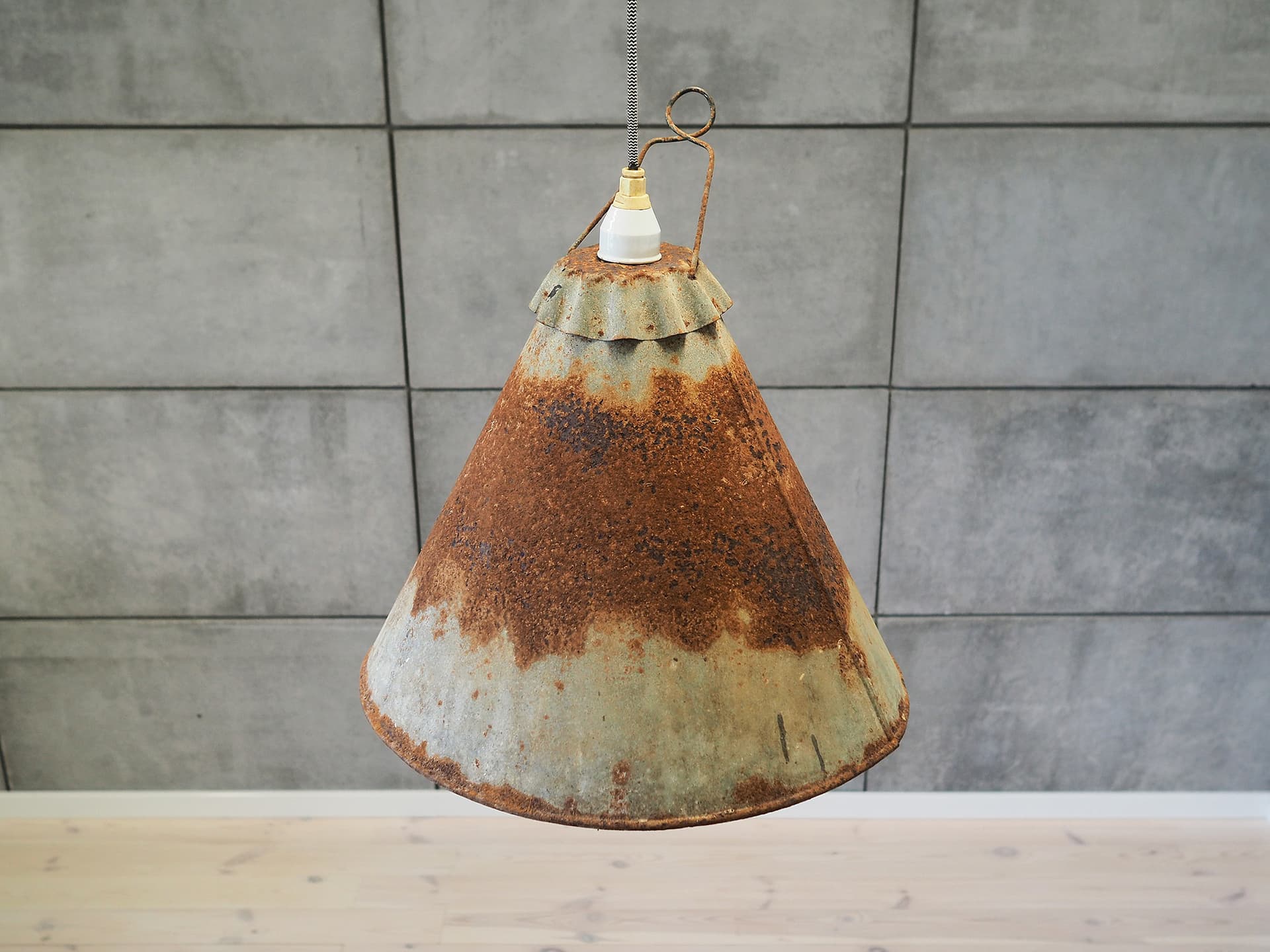Pendant lamp, industrial, grey, metal, Poland, 1950s - 44712