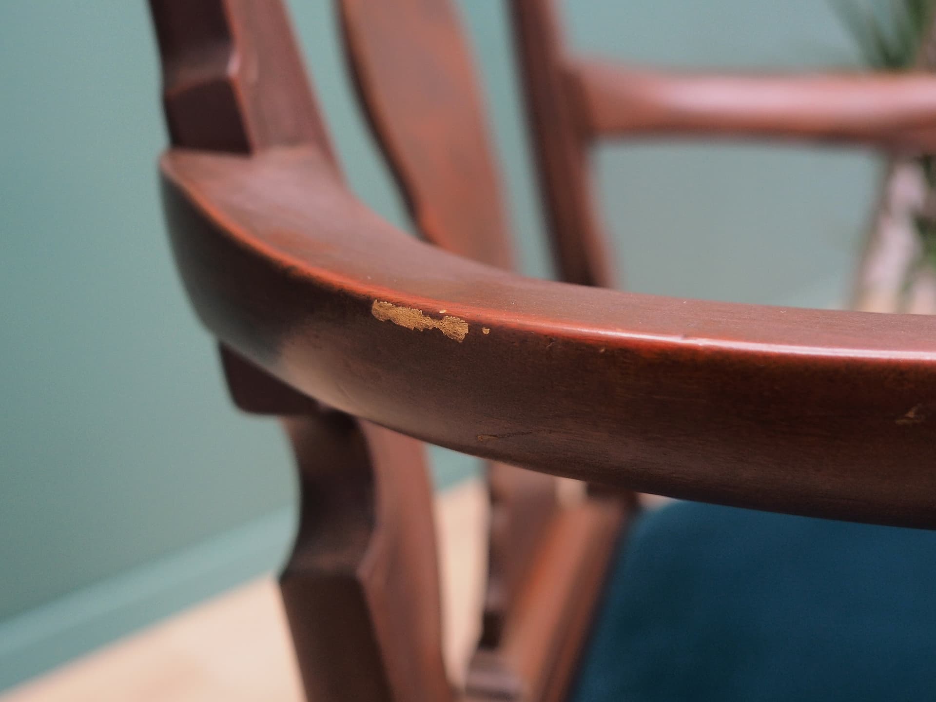 Komplet salonowy Chippendale, velvet turkus, orzech, Dania, lata 70. - 50240