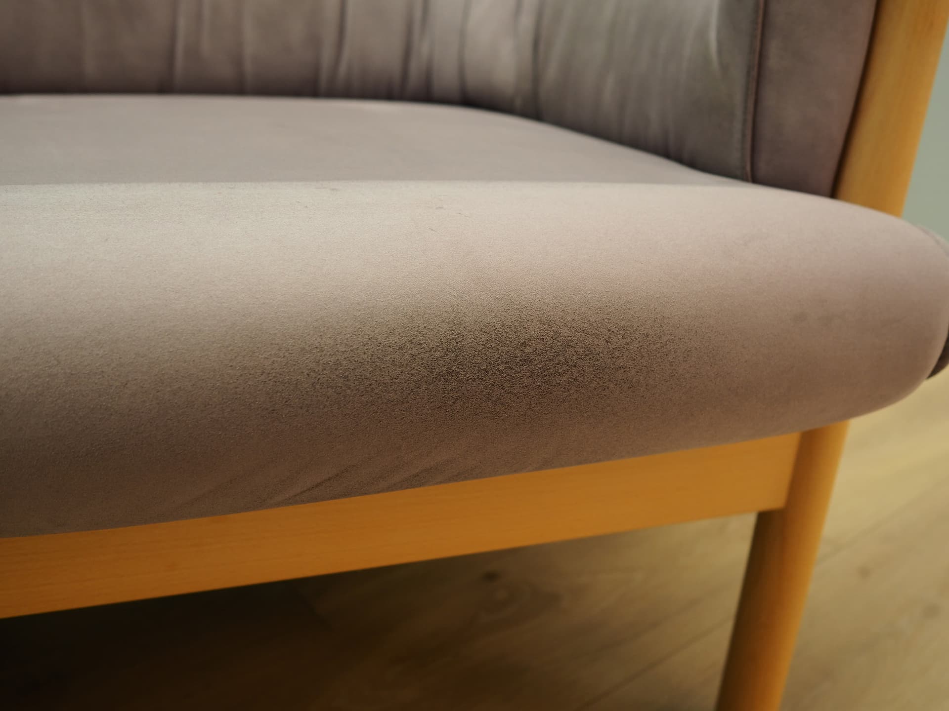 Sofa, velvet wrzosowy, buk, Dania, lata 70. - 50100