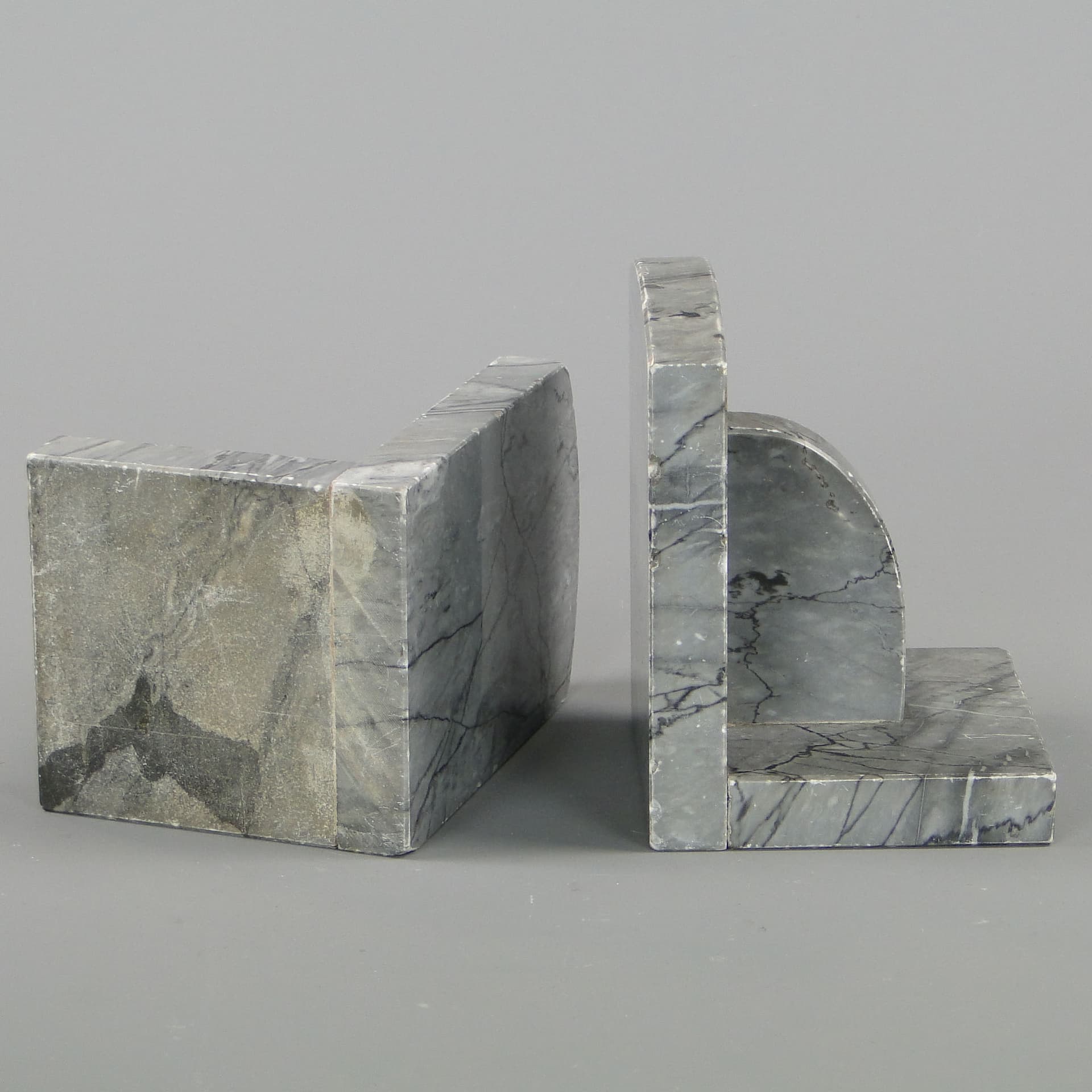 Podpórki do książek Art Deco, marmur szary, Niemcy, lata 20. - 44867