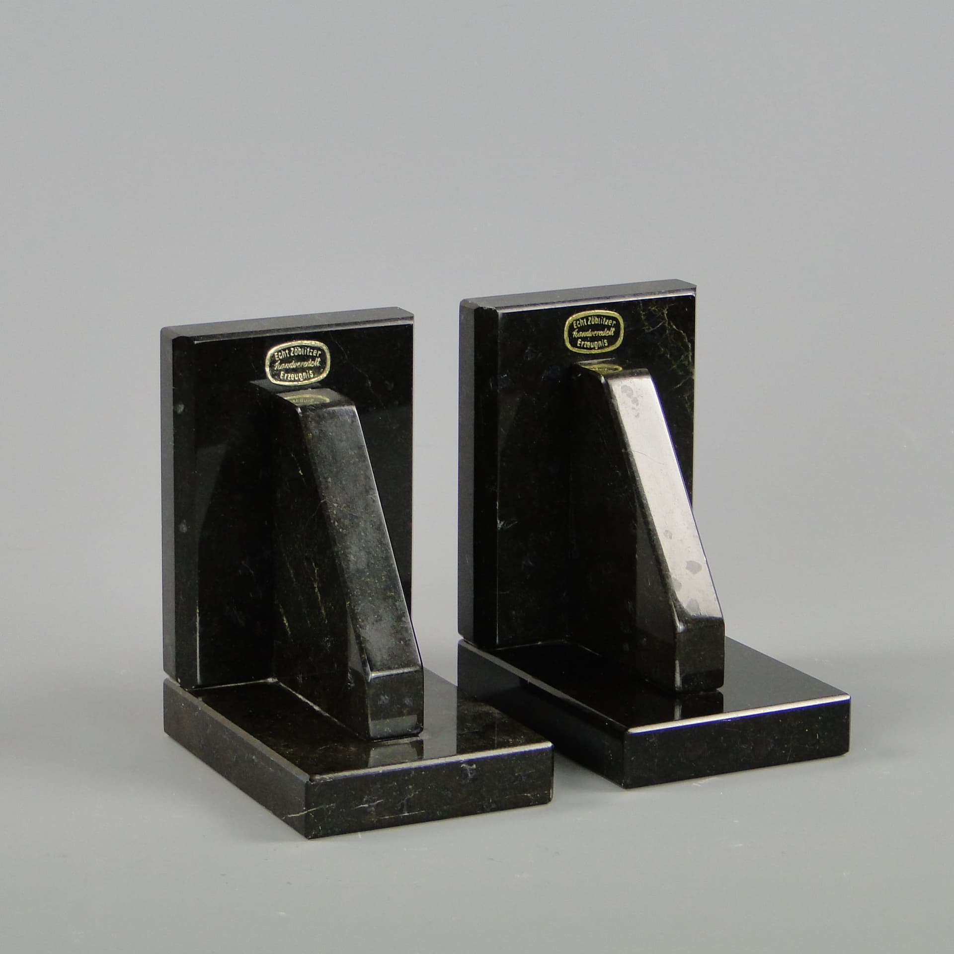 Podpórki do książek Art Deco, granit brązowy ciemny, Niemcy, lata 30. - 44830