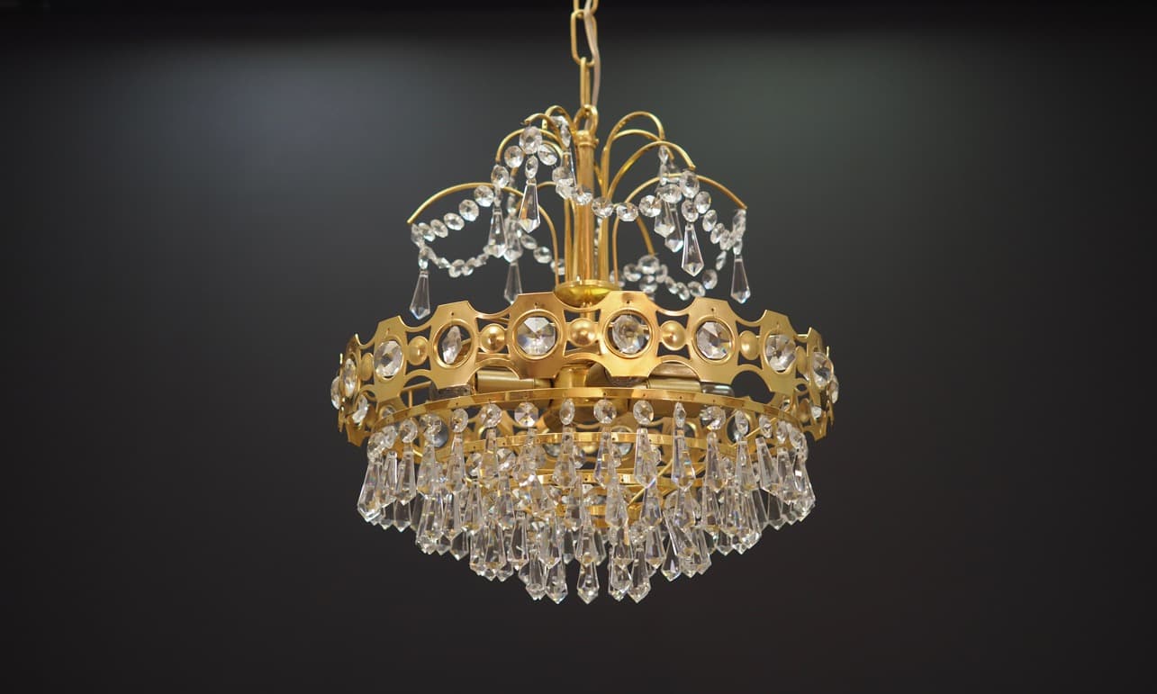 Chandelier, golden brass, Denmark, 1970s. - 44894