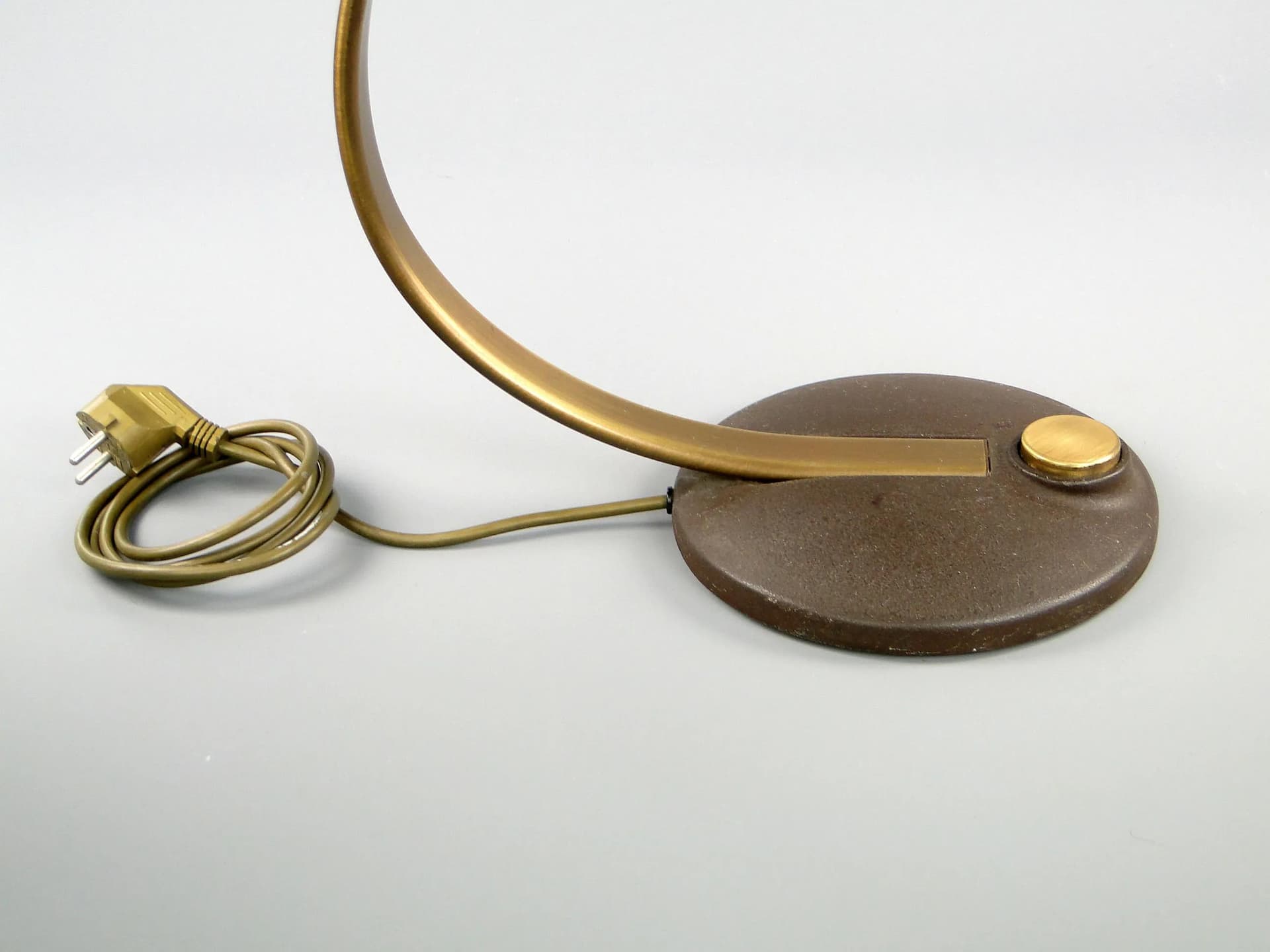 Lampa gabinetowa, mosiądz szczotkowany złoty, stal lakierowana brązowa, proj. E. Hillebrand, Niemcy, lata 60. - 44824