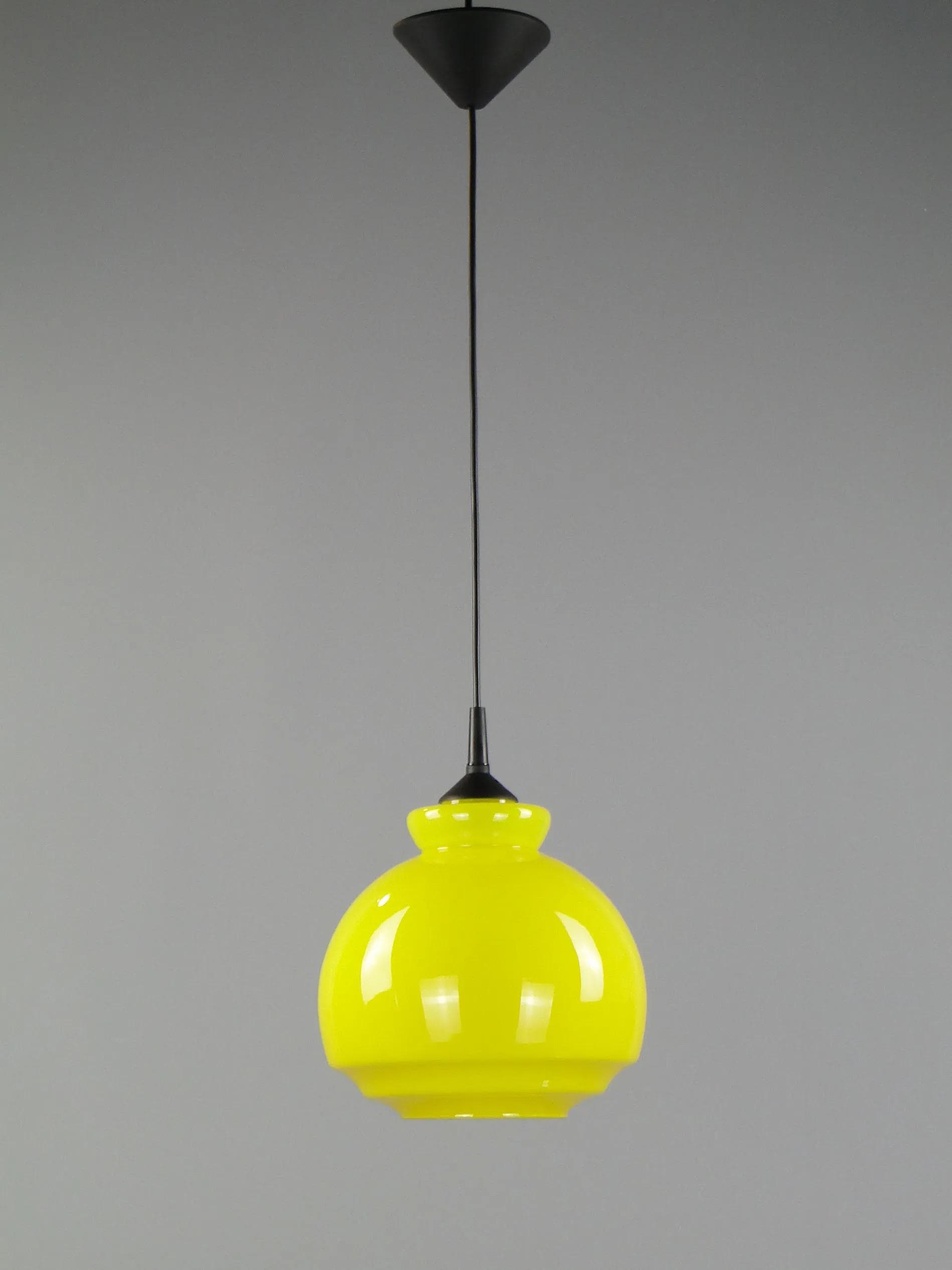 Lampa wisząca Pop Art, szkło żółty, Polam, Polska, lata 60. - 45084