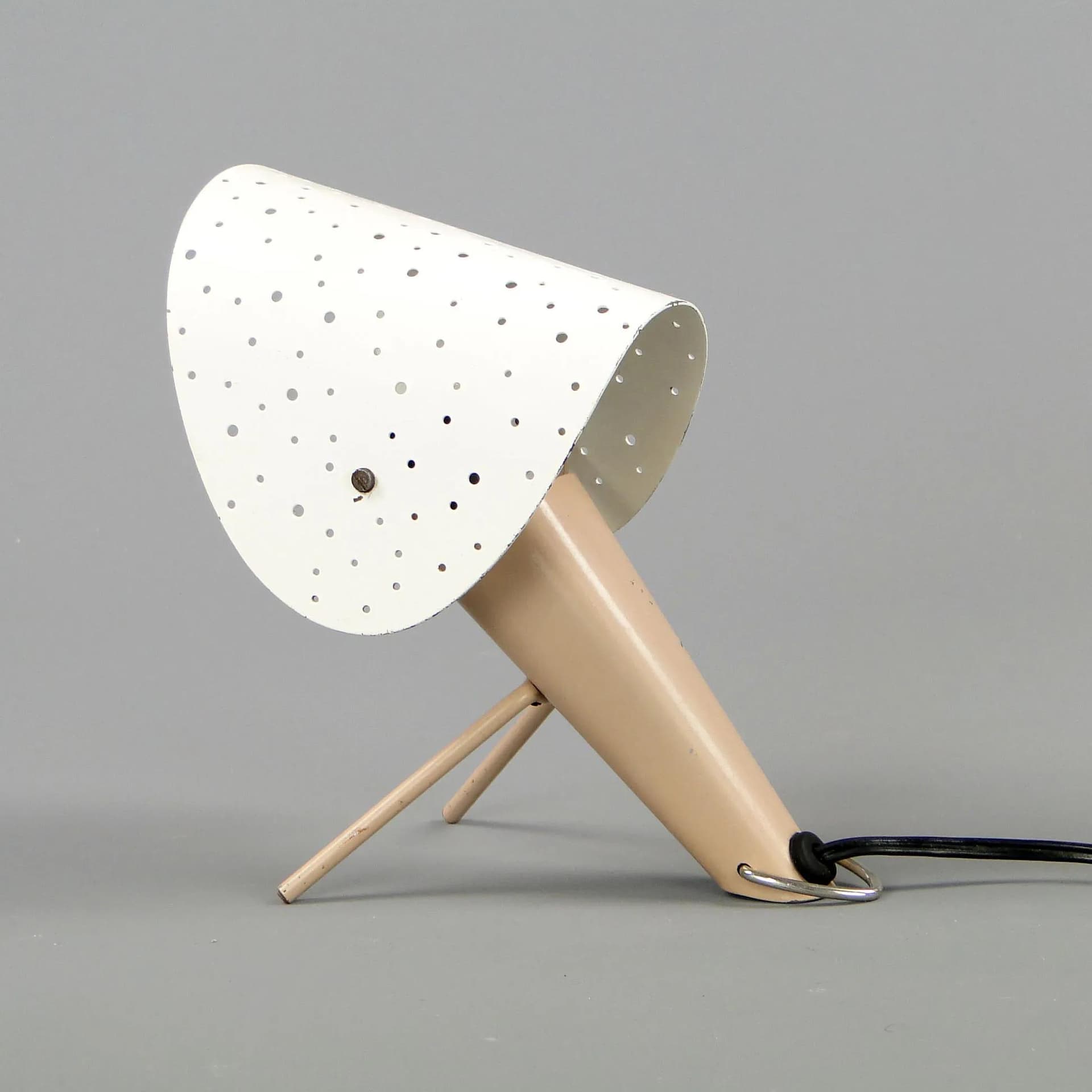 Table-wall lamp Pop Art, beige lacquered steel, white shade, by A. Gałecki, Poland, 1960s - 45331