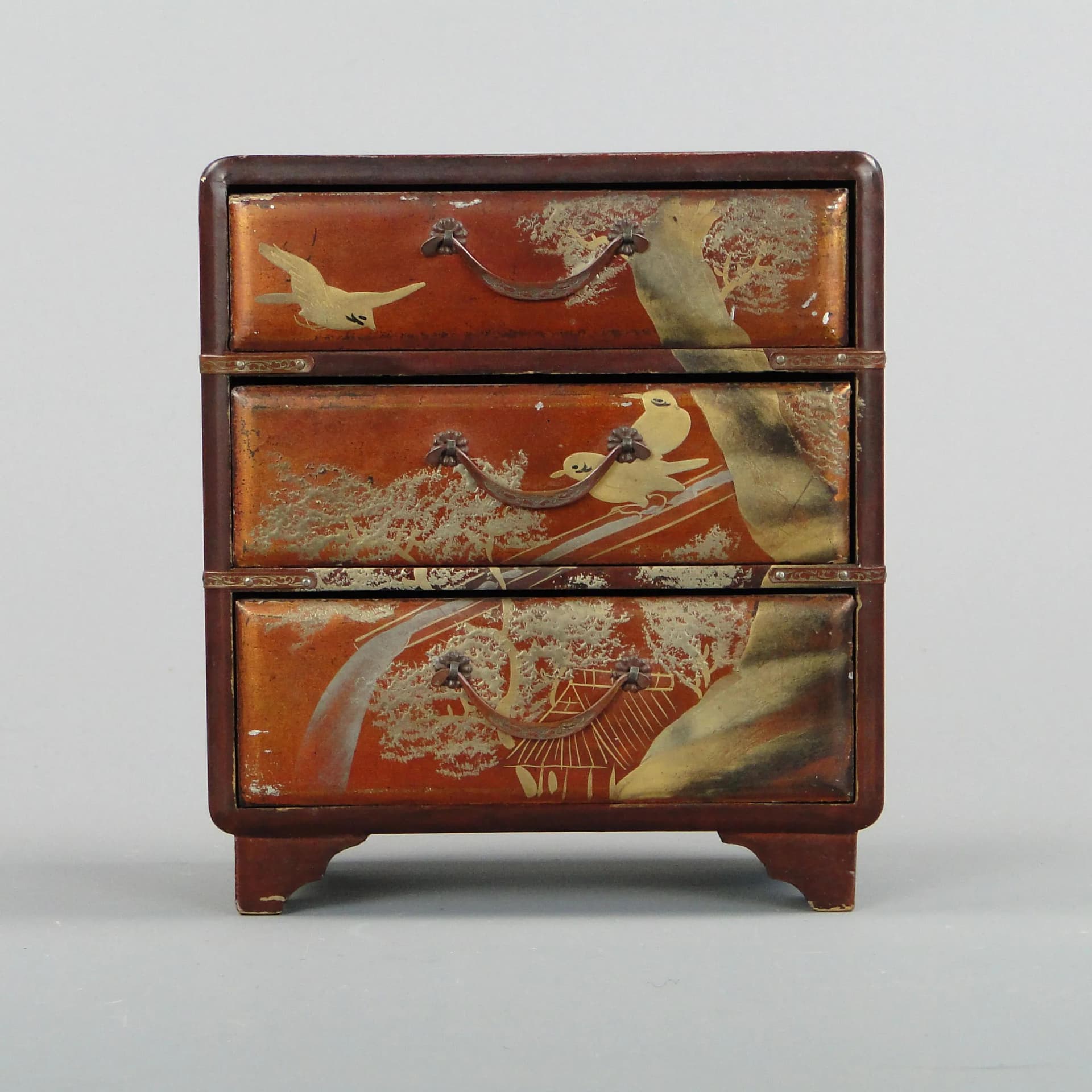 Sepet, epoka Meiji, brązowo-czerwony, drewno lakierowane, Japonia, początek XX w. - 45501