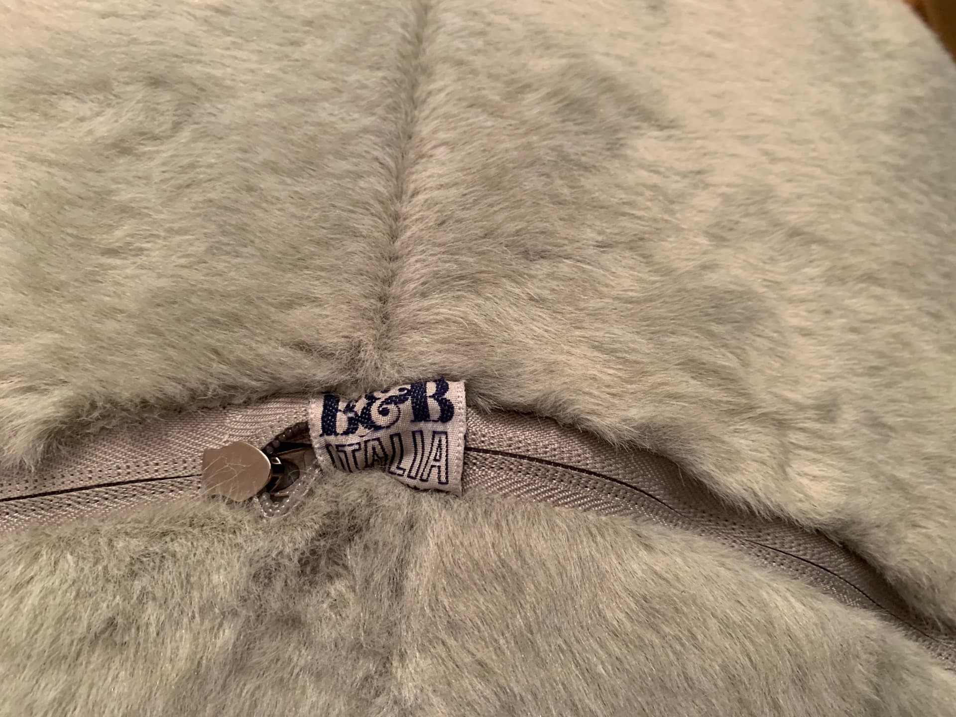 Fotel Big Mama, velvet beżowy, proj. G. Pesce, B&B Italia, Włochy - 45625