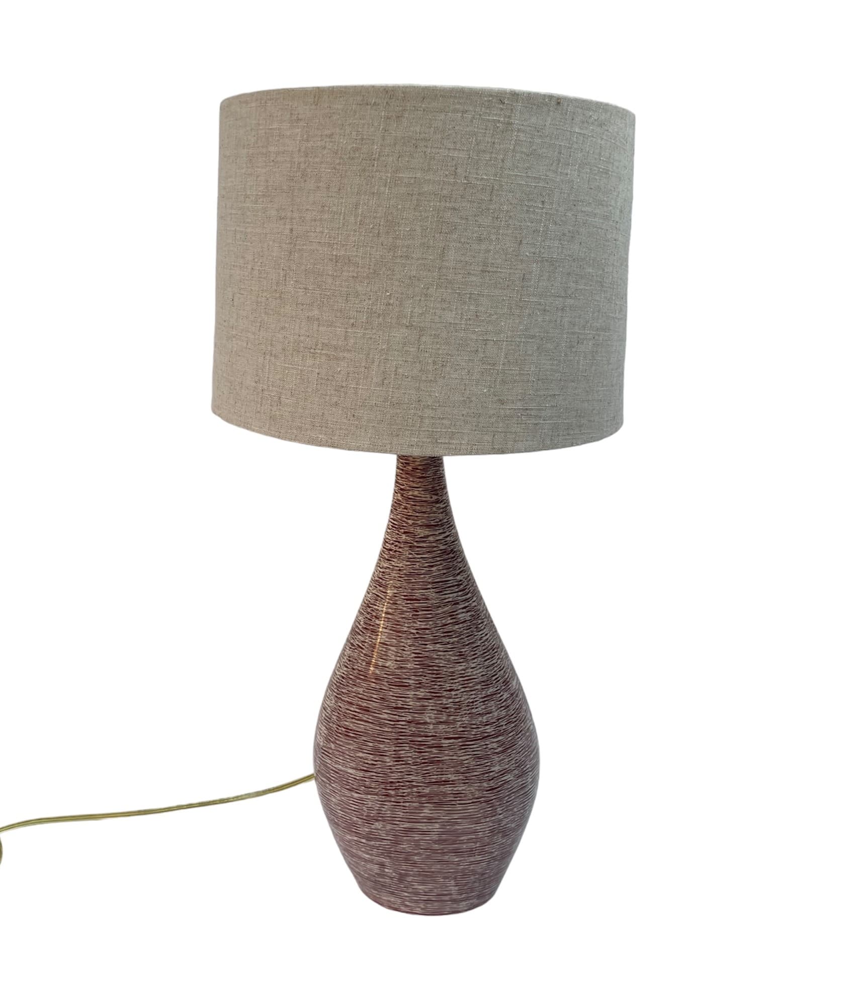 Table Lamp New Look, maroon ceramic, Zakłady Porcelitu Stołowego Tułowice, Poland, 1960s. - 45700