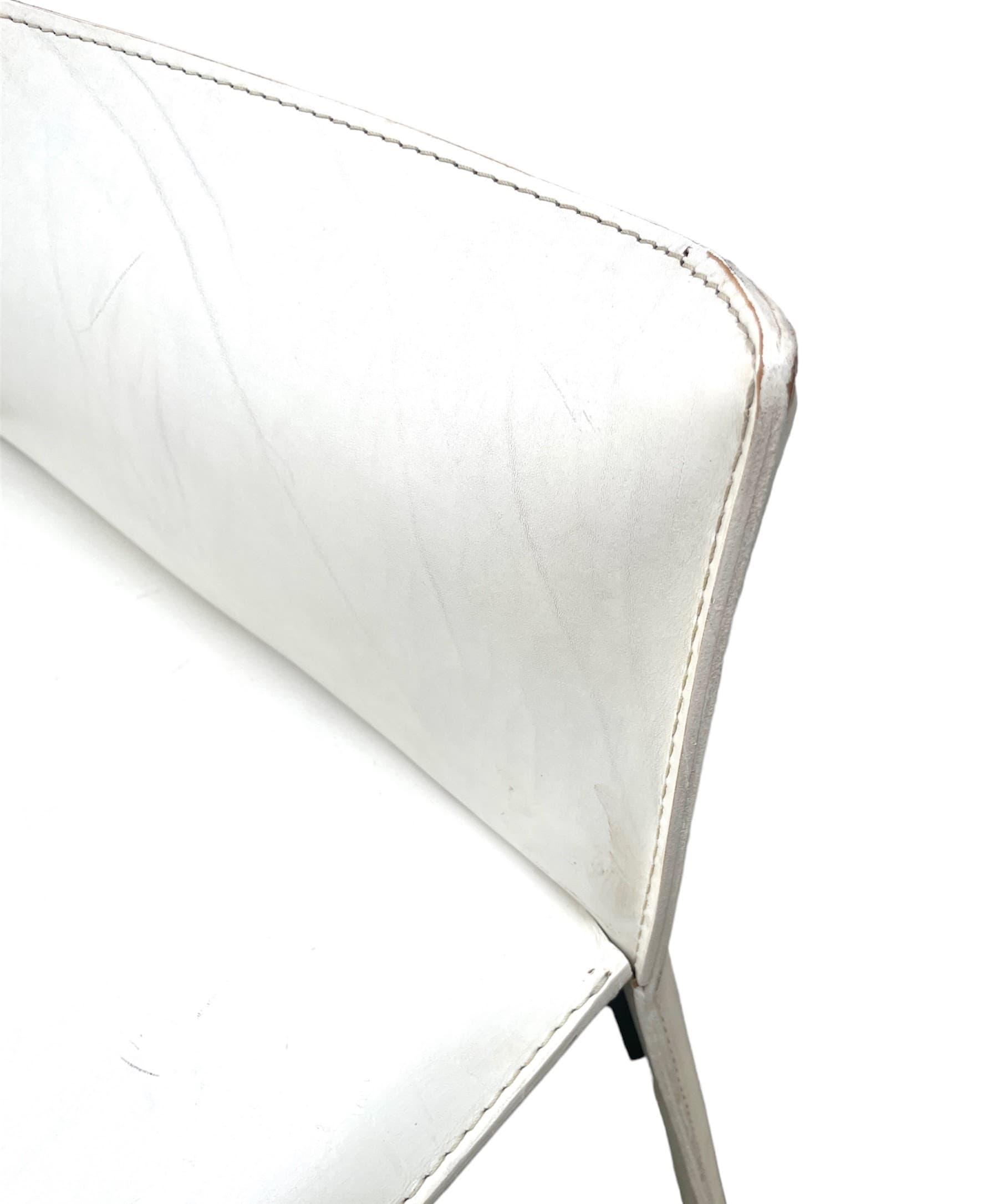 Fotel P90, skóra biała, proj. G. Vegni, FASEM, Włochy, lata 90. - 45710