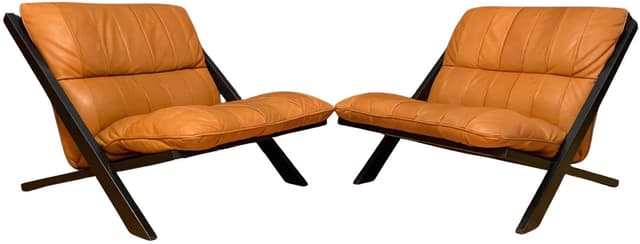 Pair of armchairs, cognac leather, dark brown wood, by U. Berger, de Sede, Switzerland, 1970s. - DIMENSION