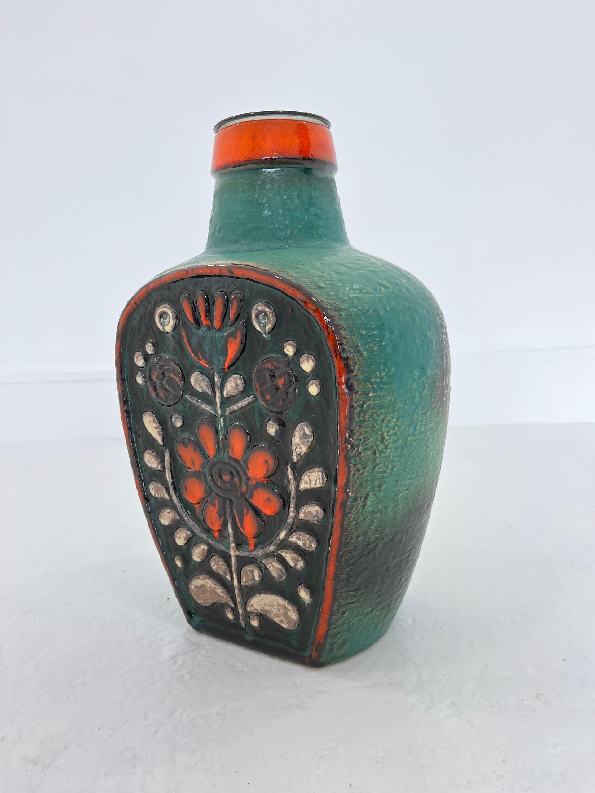 Wazon ceramiczny zielony, proj. P. Dieter, Niemcy, lata 70. - 45978