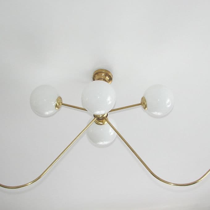 Żyrandol Stilnovo, mosiądz złoty, szkło białe, Włochy, lata 60. - 46518