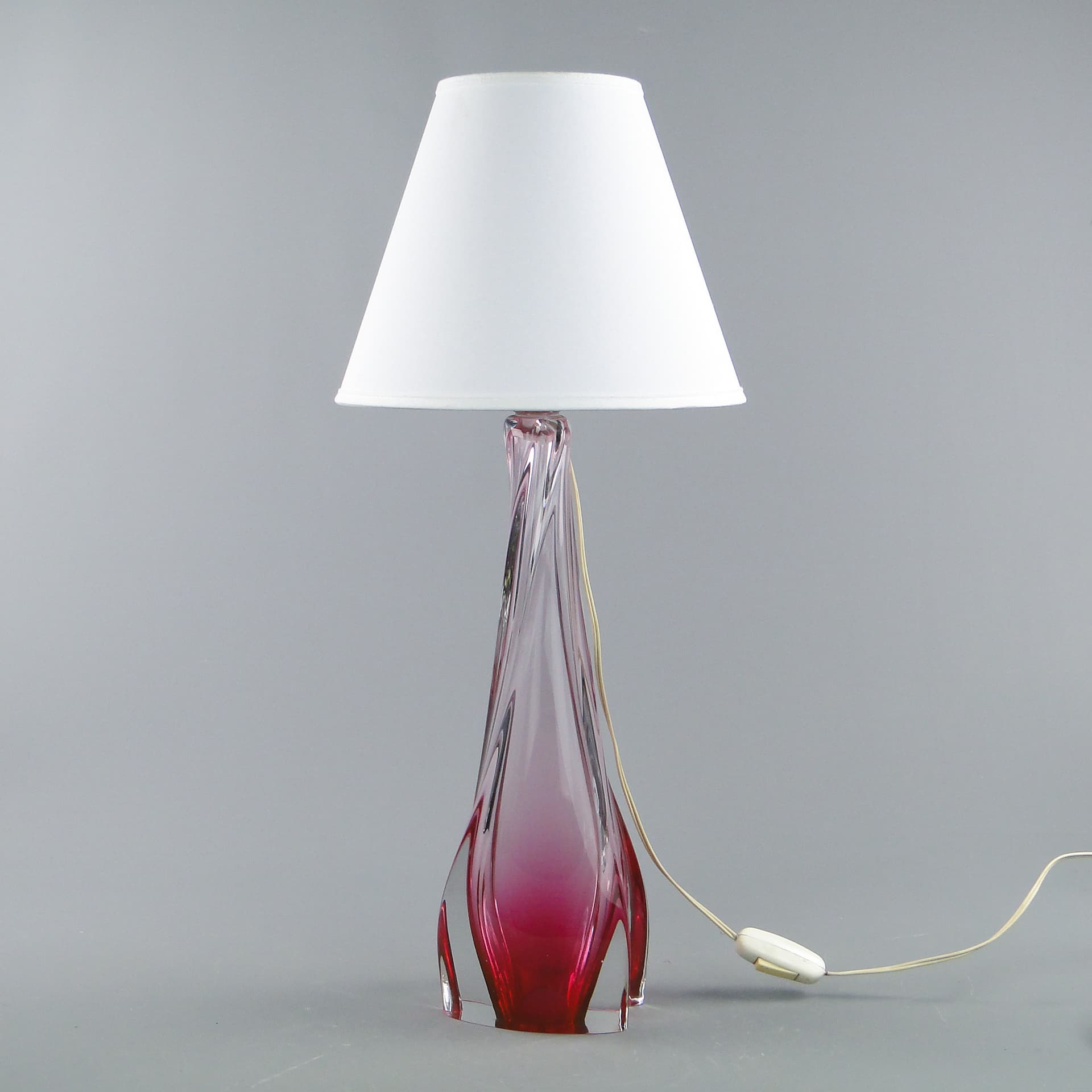 Lampa stołowa, Val St Lambert, szkło czerwony, Belgia, lata 60. - 47002