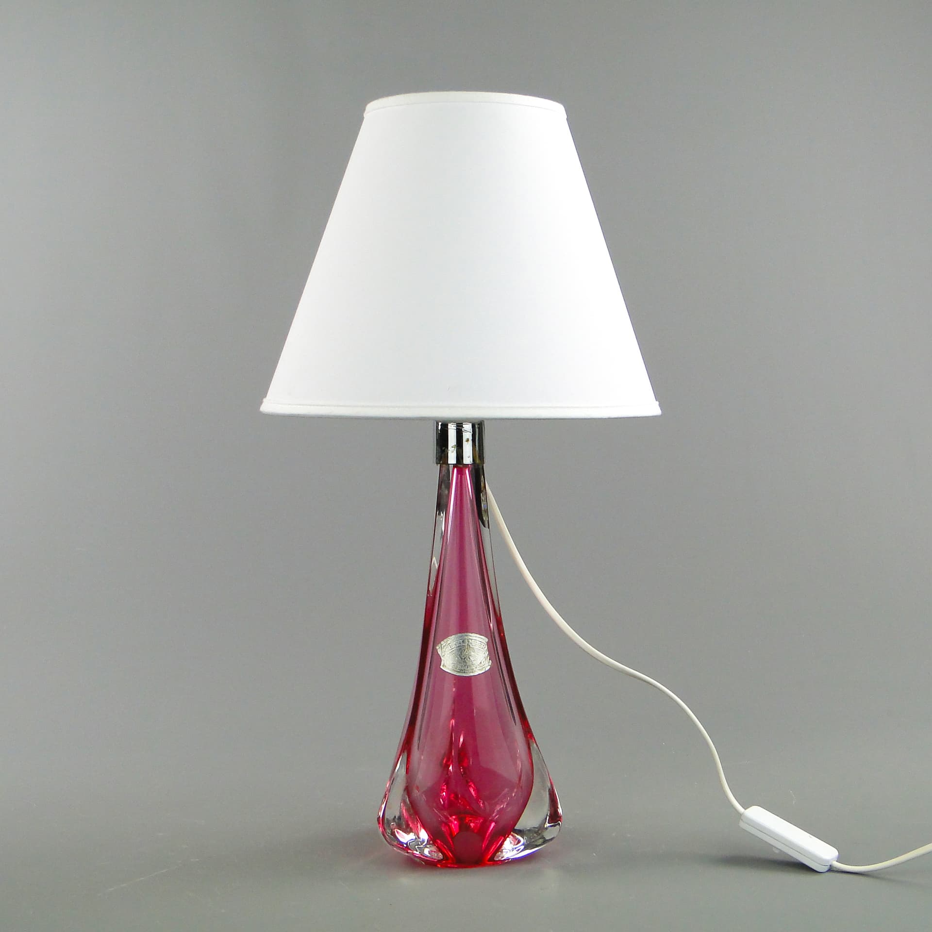 Lampa stołowa, szkło różowy, Val St Lambert, Belgia, lata 60. - 47199