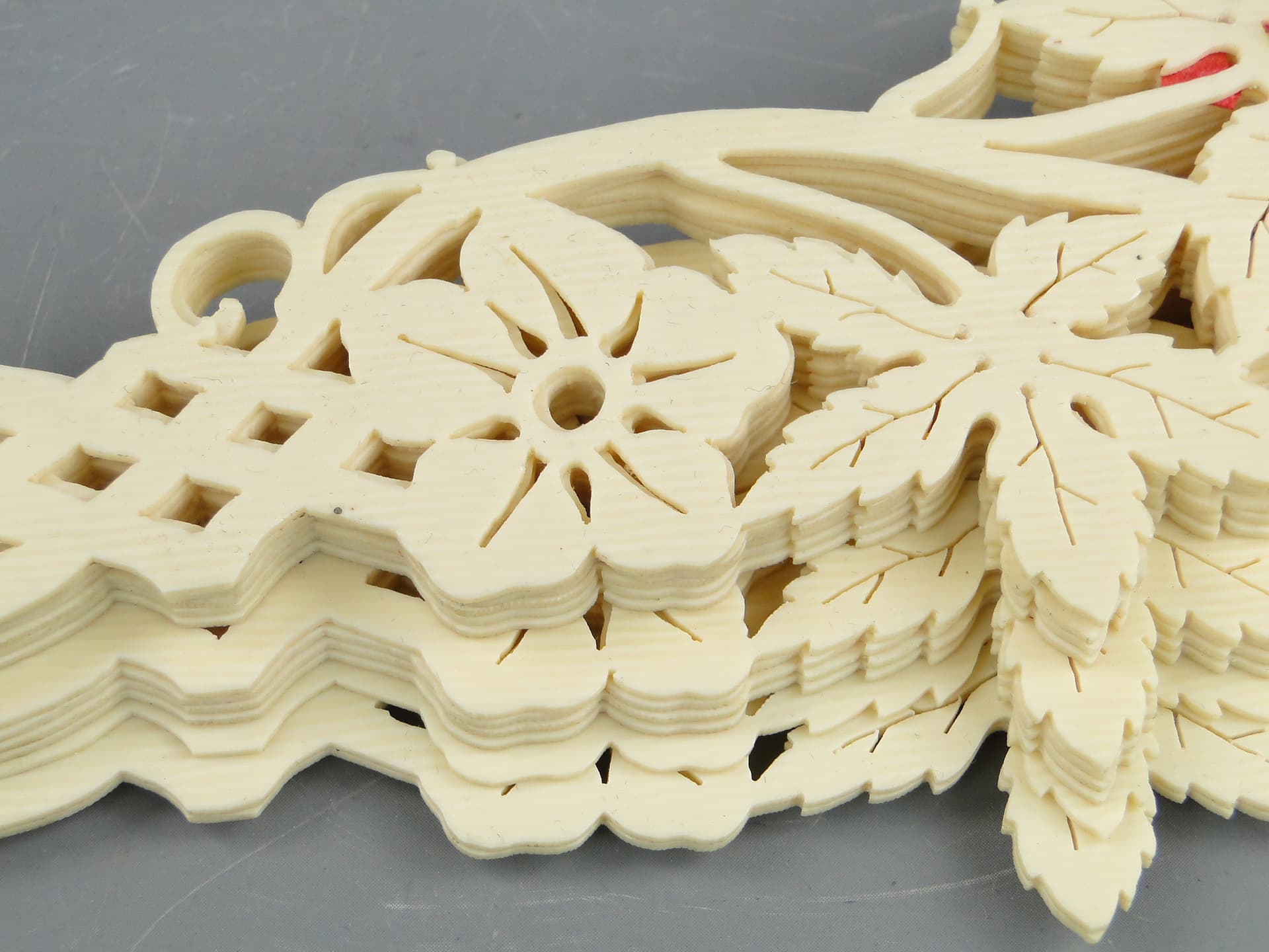 Wachlarz Biedermeier, kość ivory white, mosiądz złocony, Austria, XIX w. - 47221