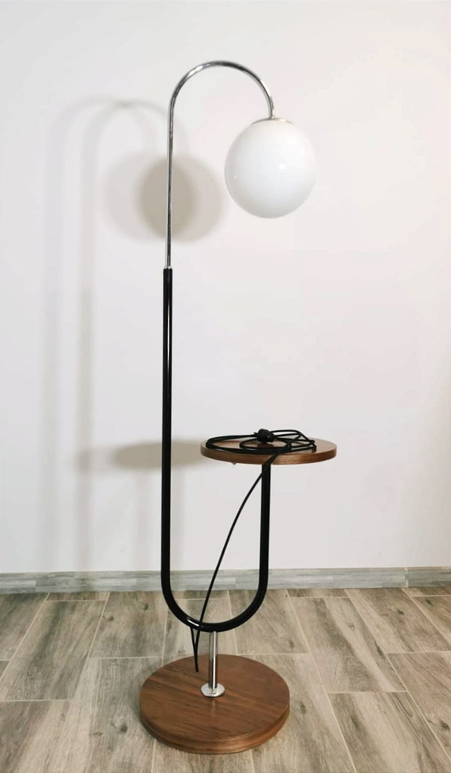 Floor lamp with side table, brown wood, chrome metal, by R. Slezak, Thonet, Czechoslovakia, 1930s. - 48013