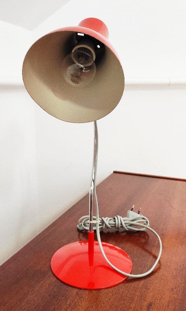 Desk lamp, red metal, by J. Hurka, Napako, Czechoslovakia, 1960s. - 48084