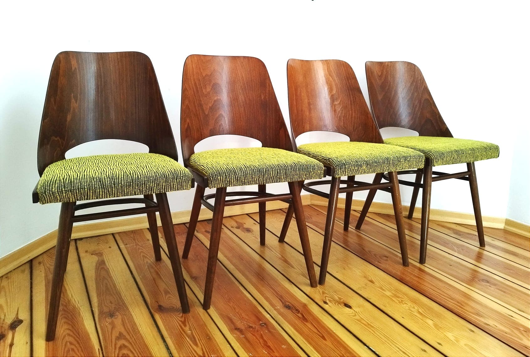 Set of four chairs, by R. Hoffman, plywood, TON, Czechoslovakia, 1960s. - 48142
