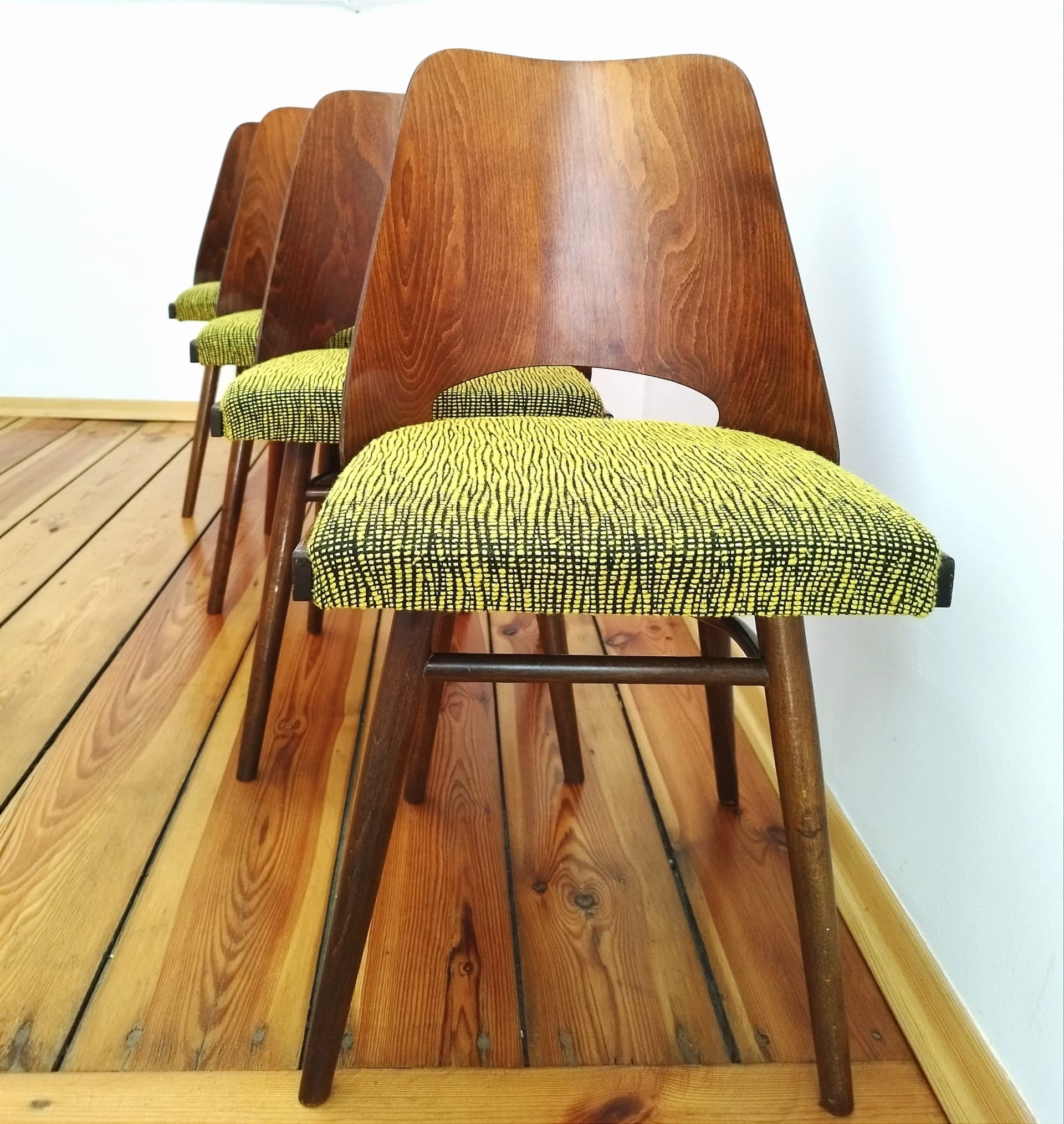 Set of four chairs, by R. Hoffman, plywood, TON, Czechoslovakia, 1960s. - 48143