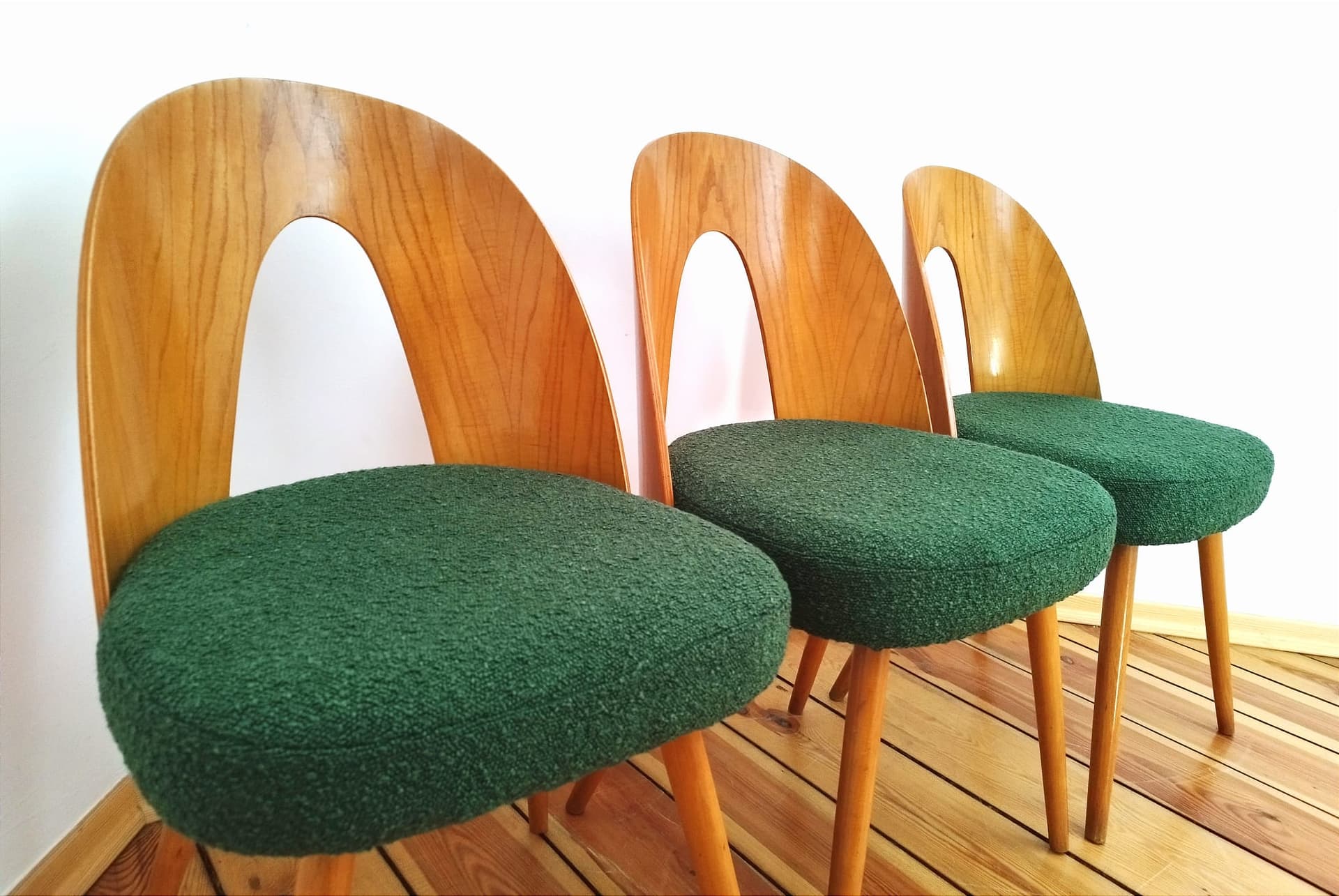 Set of chairs, brown wood, green bouclé, by A. Suman, Tatra Nabytok, Czechoslovakia, 1960s. - 48138