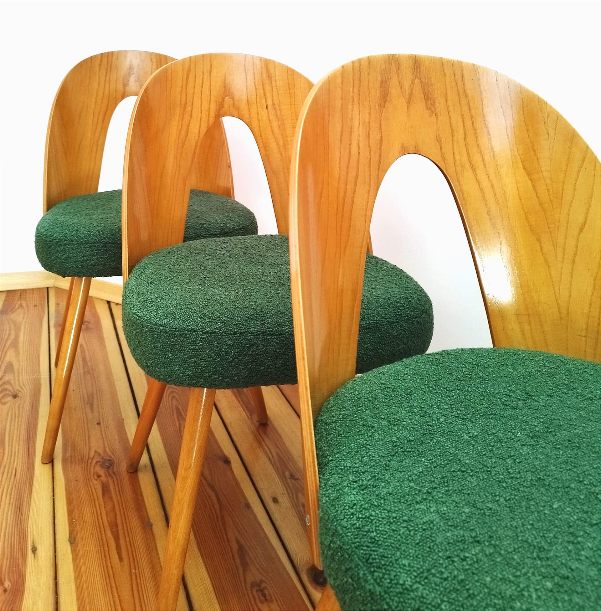 Set of chairs, brown wood, green bouclé, by A. Suman, Tatra Nabytok, Czechoslovakia, 1960s. - 48139