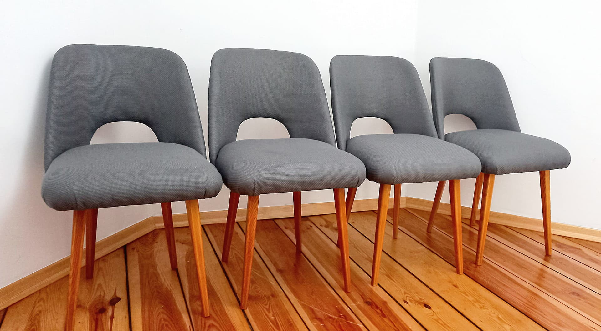 Set of four chairs, grey wood, by O. Haerdtl, Thonet, Czechoslovakia, 1960s. - 48136