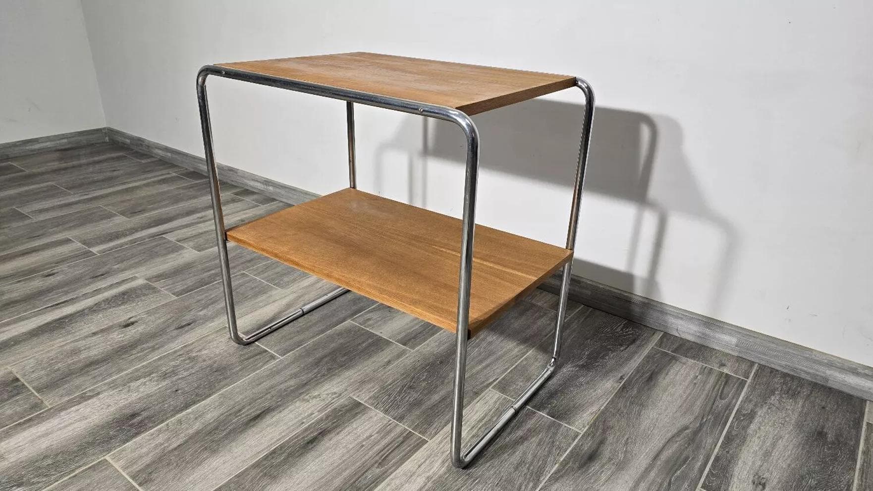 Stolik B12, drewno brązowy, stal chromowana, proj. M. Breuer, lata 30. - 49337