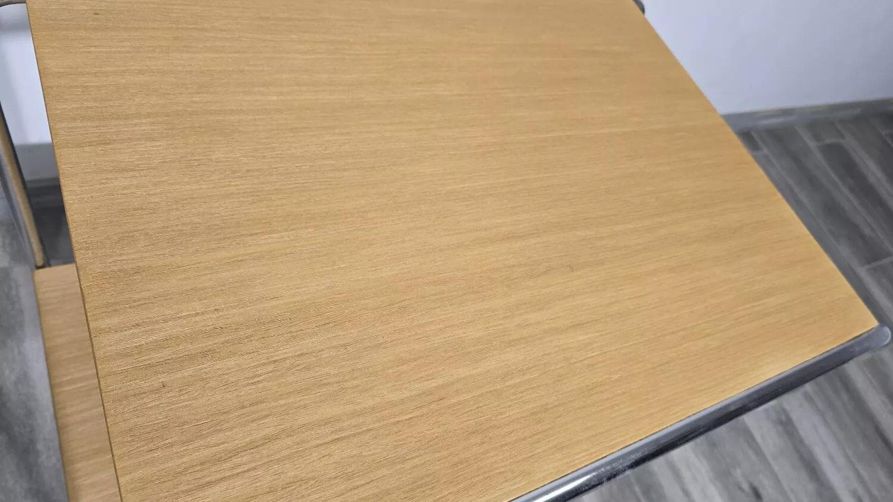 Stolik B12, drewno jasnobrązowe, stal chromowana, proj. M. Breuer, lata 30. - 49334