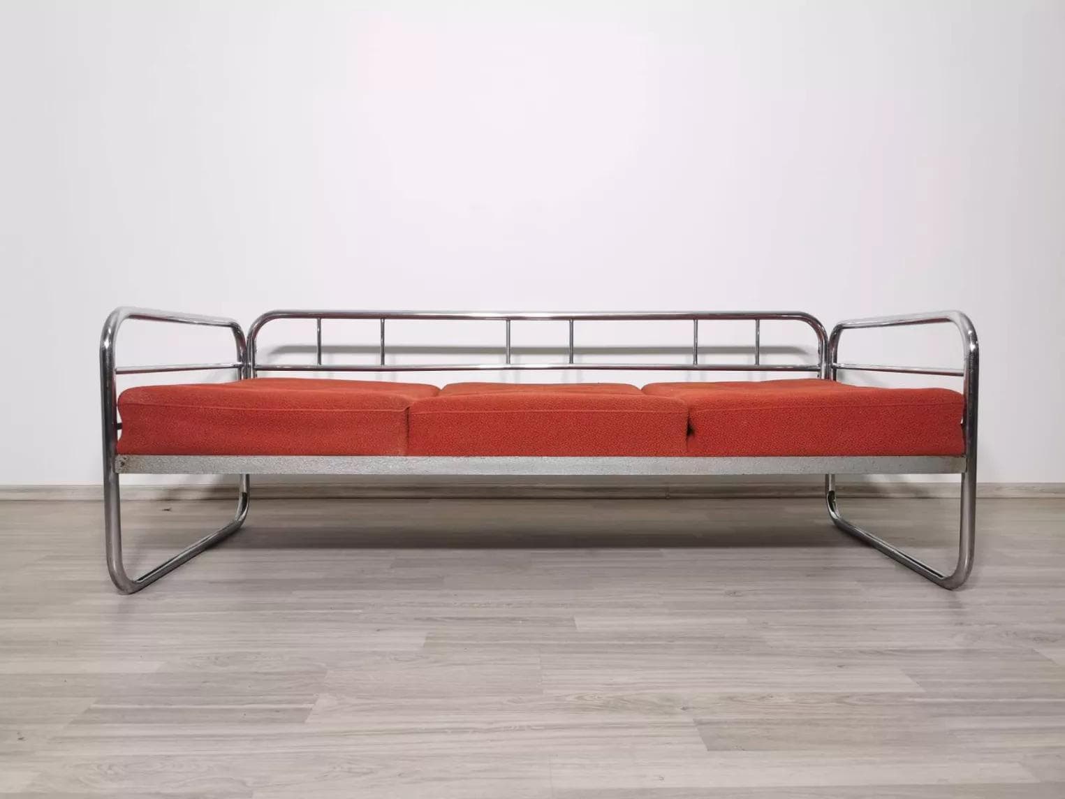 Sofa Bauhaus, orange, chrome steel, by R. Slezak, Czechoslovakia, 1960s. - 48858