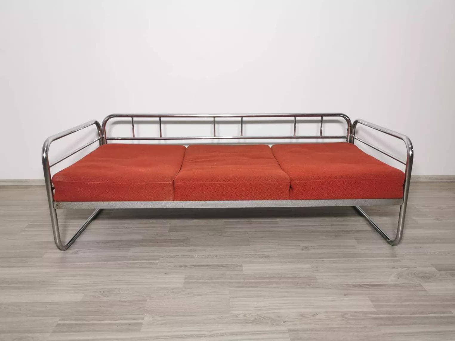 Sofa Bauhaus, orange, chrome steel, by R. Slezak, Czechoslovakia, 1960s. - 48860