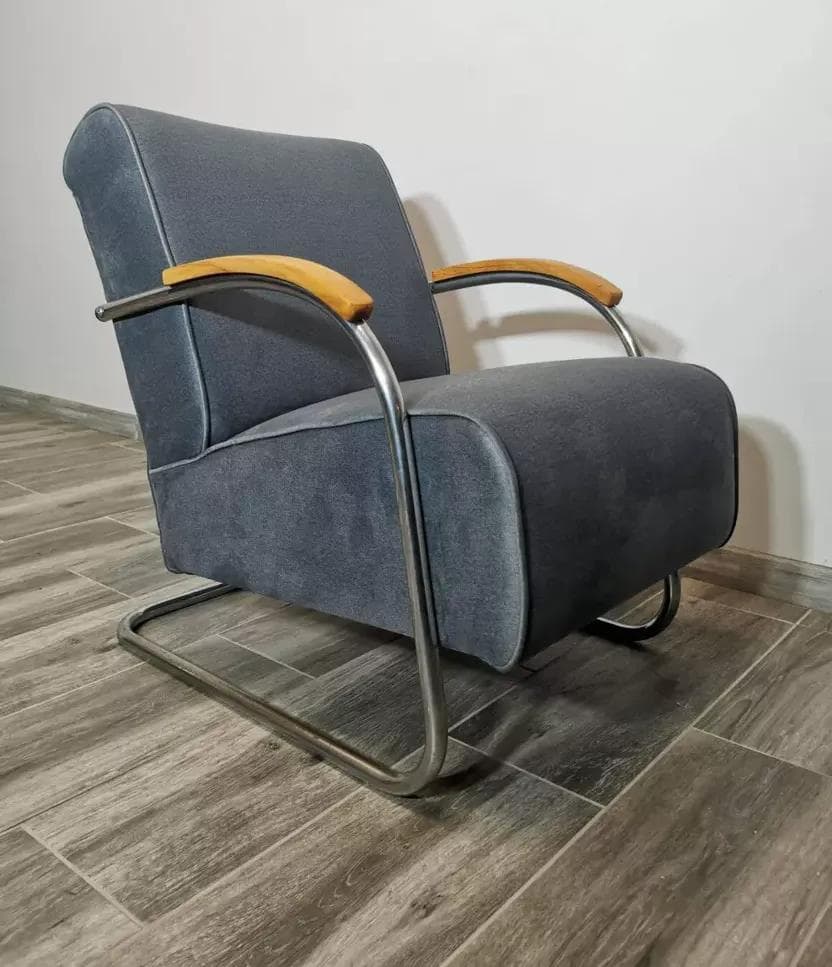 Armchair Bauhaus, grey velvet, chromed steel, wood, Mücke Melder, Czechoslovakia, 1940s. - 48803