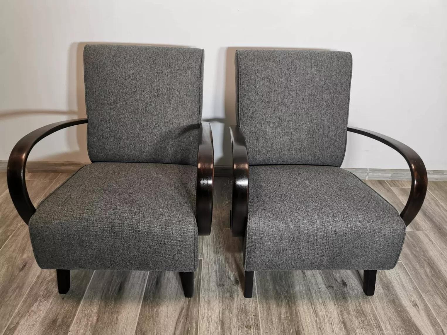 Pair of armchairs, grey, wood, fabric, by J. Halabala, UP Závody, Czechoslovakia, 1960s. - 48654