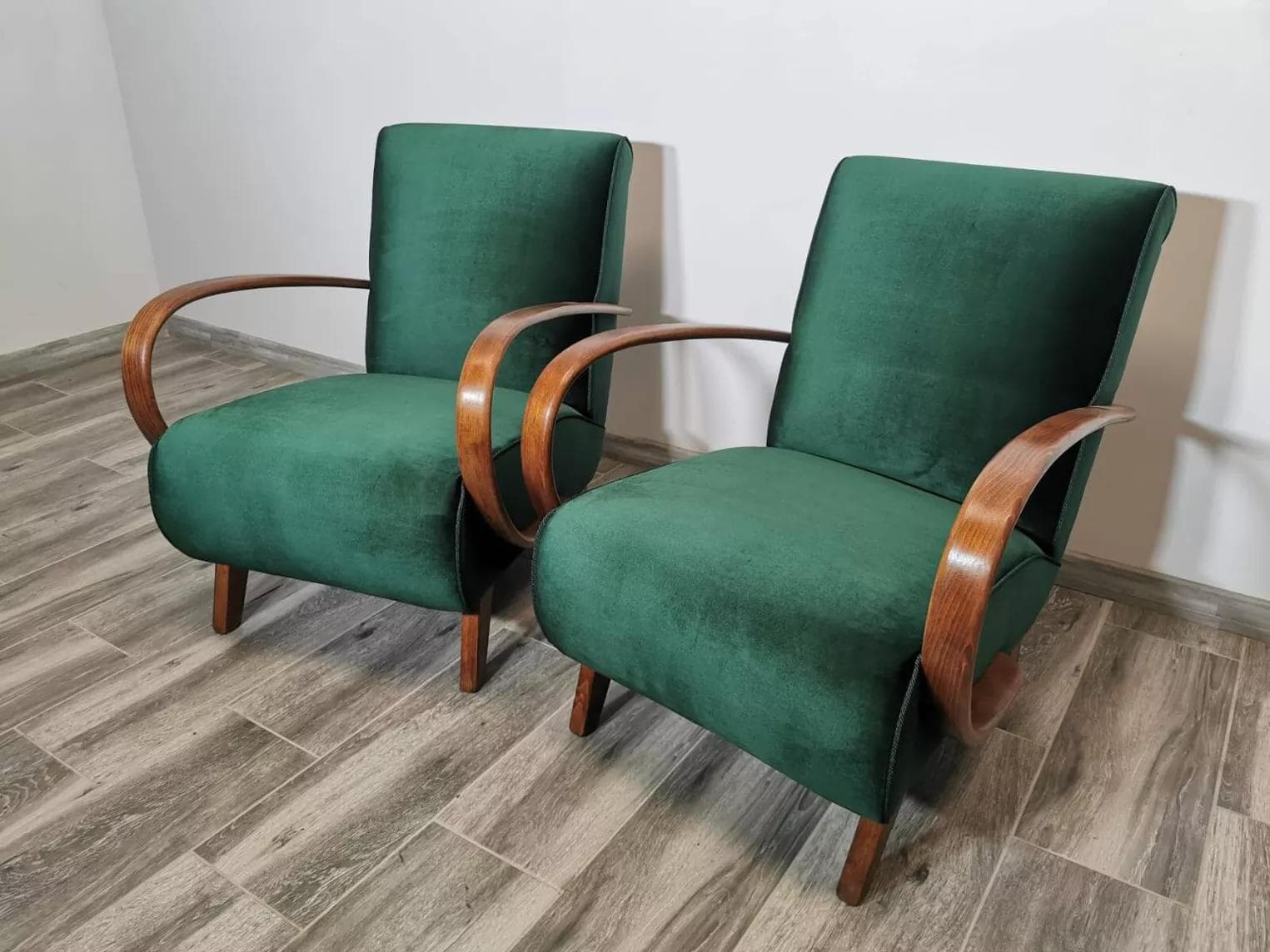 Pair of armchairs H 410, green velvet, walnut, by J. Halabala, UP Závody, Czechoslovakia, 1960s. - 48598