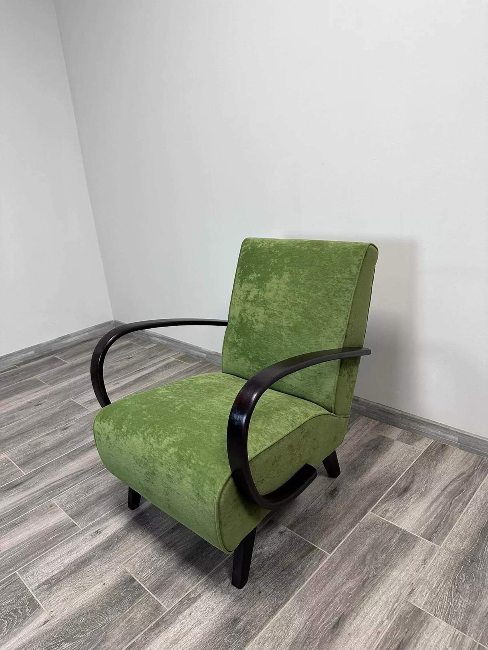 Armchair H 410, green velvet, by J. Halabala, UP Závody, Czechoslovakia, 1950s. - 48595