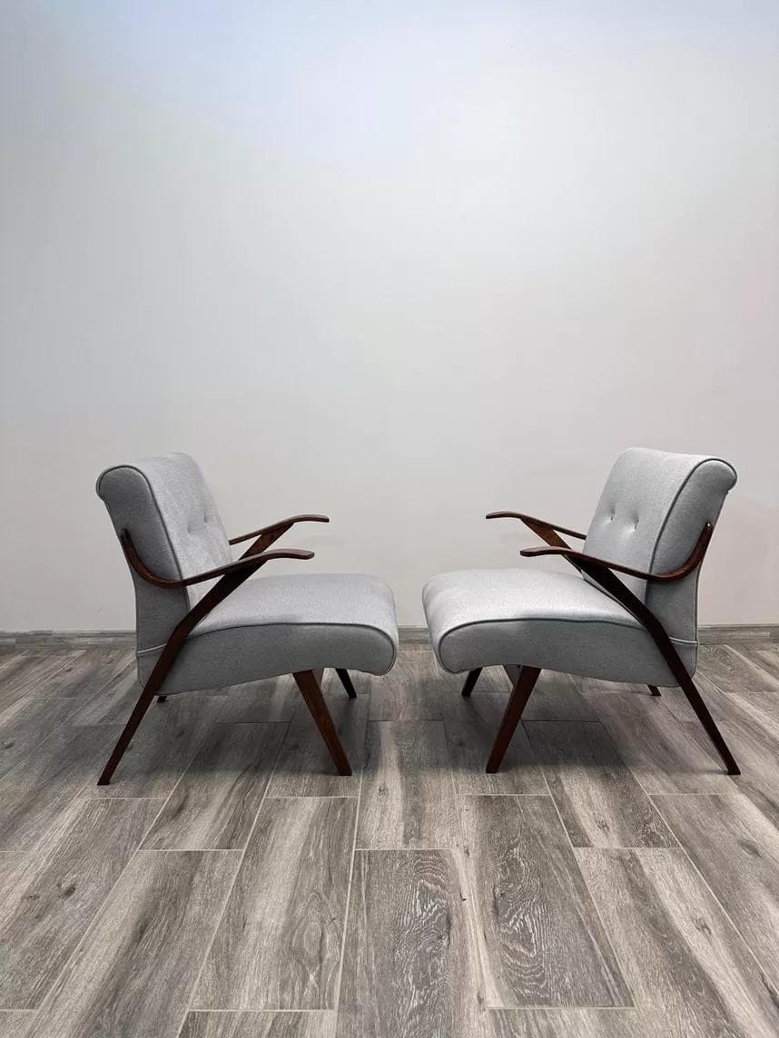 Pair of cocktail armchairs, grey fabric, wood, Czechoslovakia, 1960s. - 48567