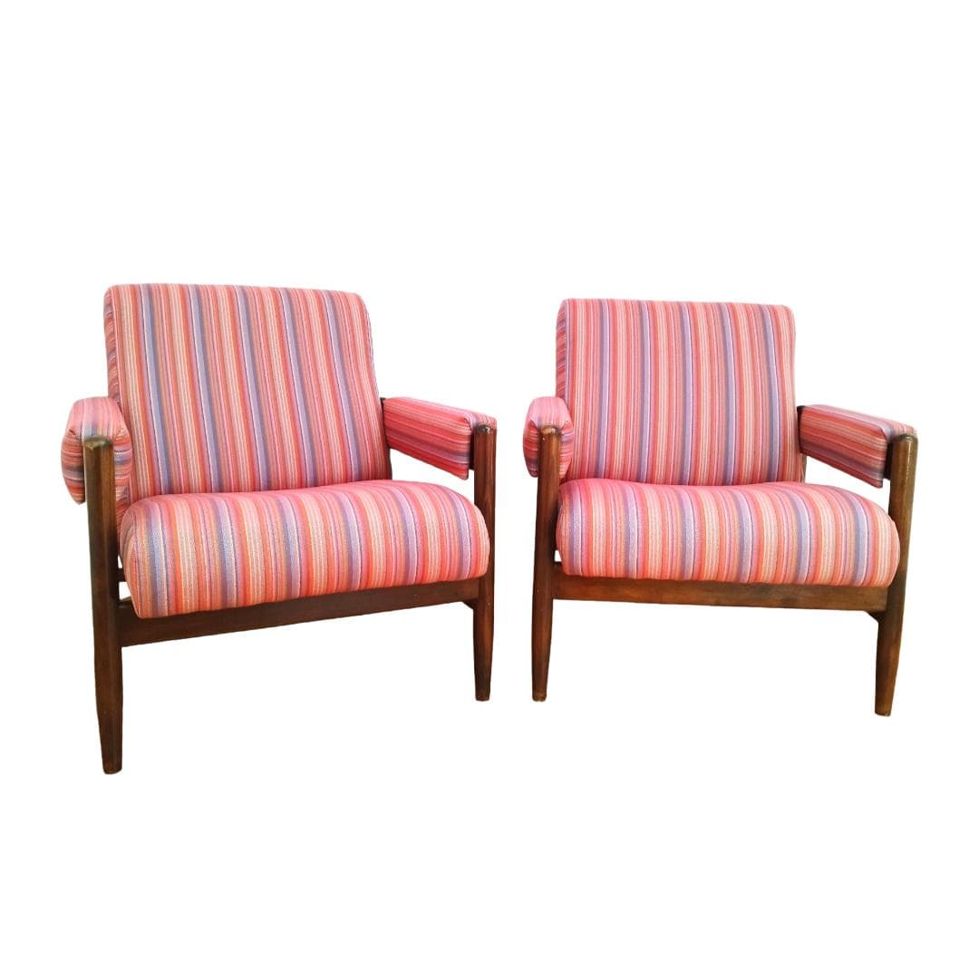 Pair of armchairs, mid-century modern, multicolor fabric, wood, 1960s.