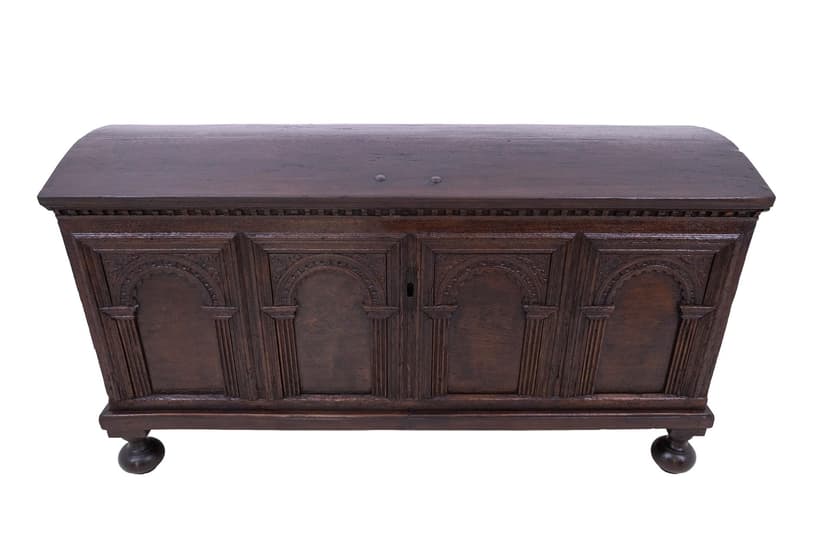 Ciemnobrązowa skrzynia zabytkowa, Francja, połowa XIX wieku