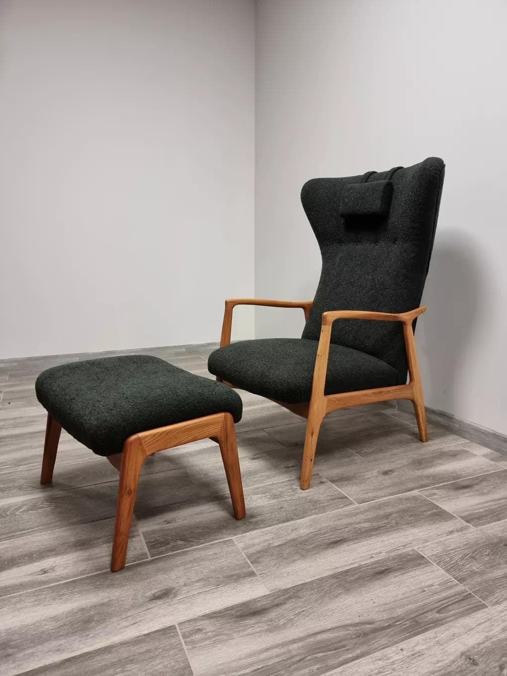 Armchair with ottoman Uluv, black bouclé, beech, Czechoslovakia, 1960s. - 48498
