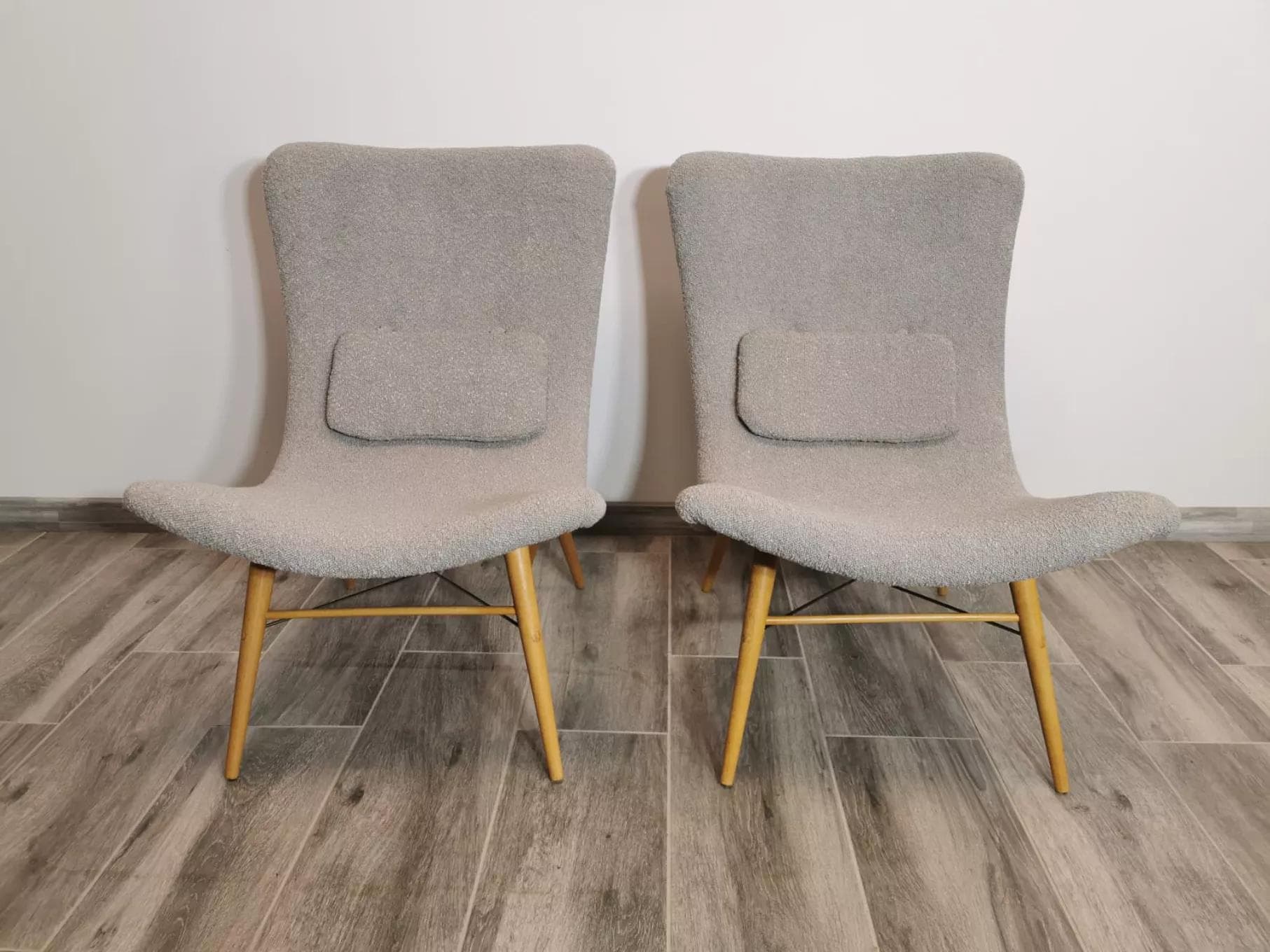 Pair of armchairs, beige bouclé, beech wood, by M. Navratil, Czechoslovakia, 1960s. - 48491