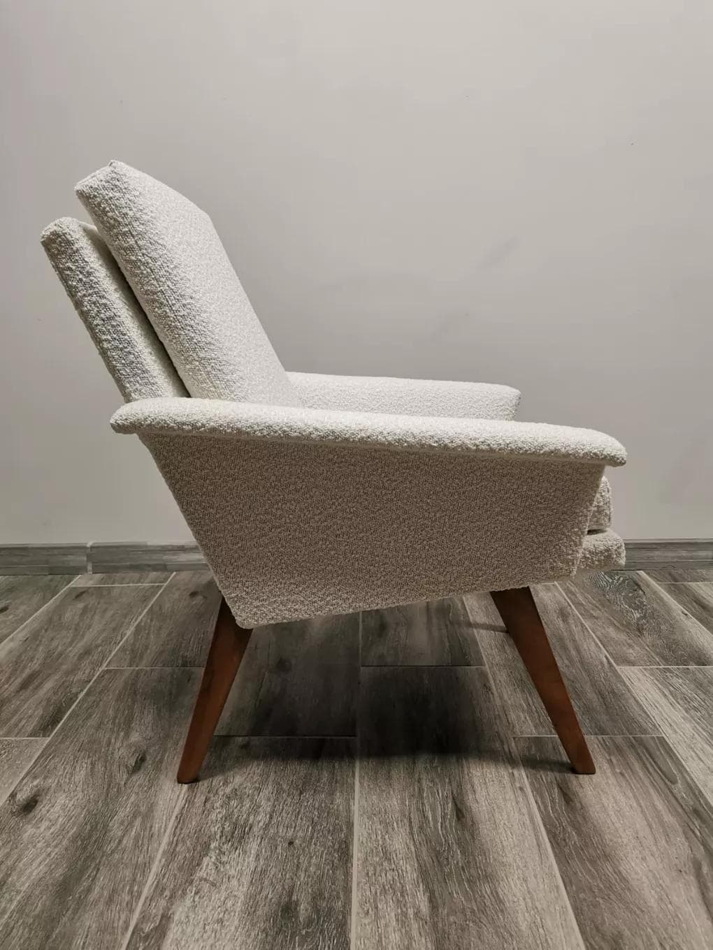 Armchair, ivory white bouclé, beech wood, by M. Navratil, Czechoslovakia, 1960s. - 48471