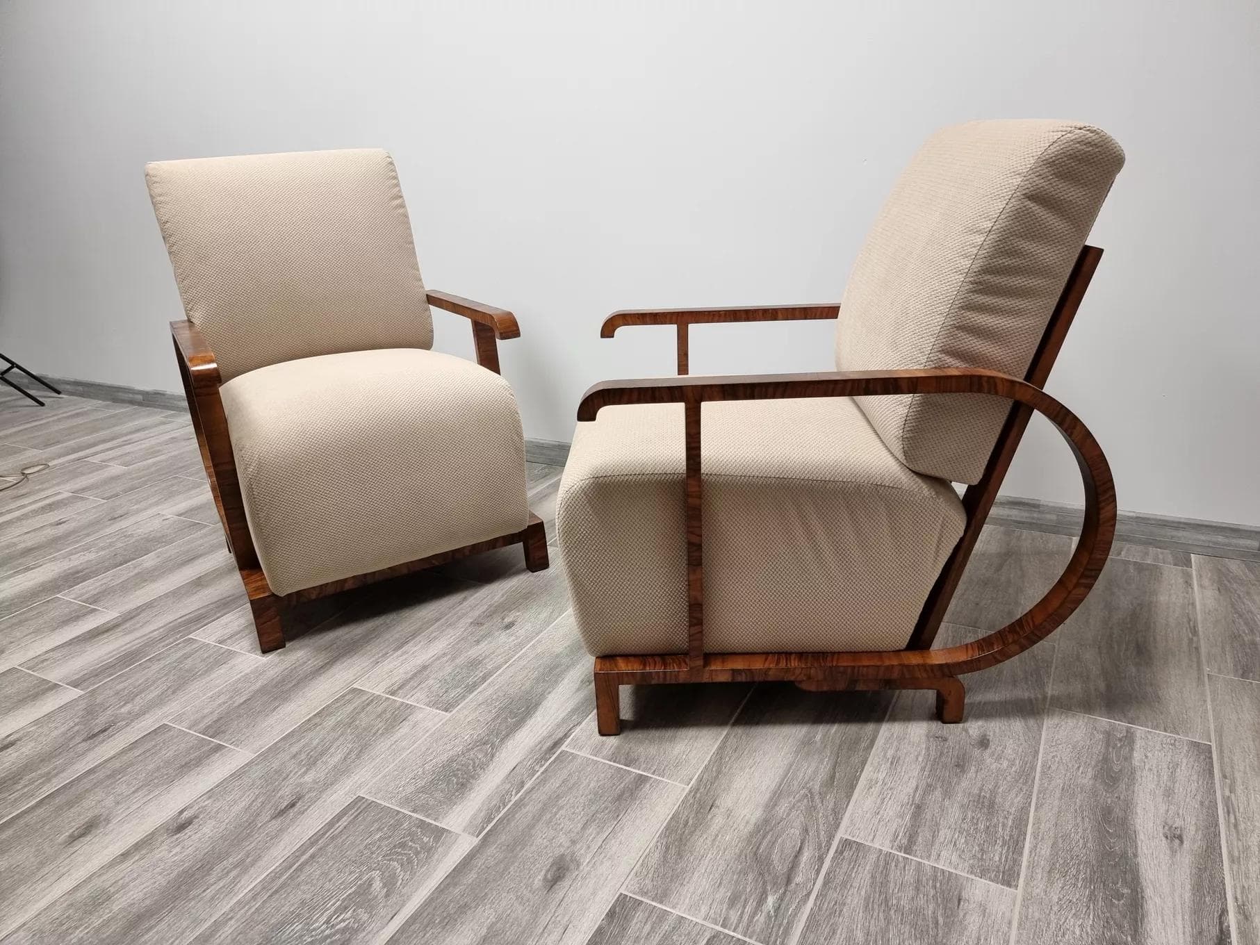 Pair of armchairs Art déco, walnut, beige, by J. Halabala, UP Závody, Czech Republic, 1930s. - 48419