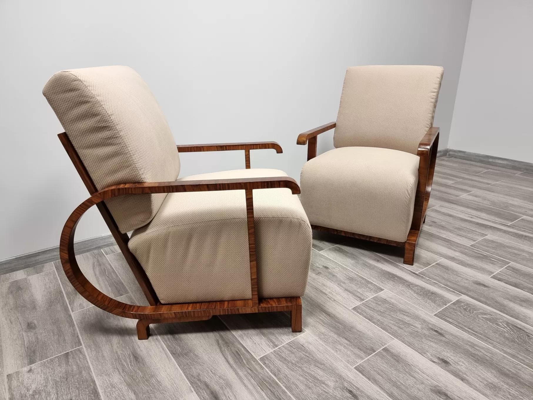 Pair of armchairs Art déco, walnut, beige, by J. Halabala, UP Závody, Czech Republic, 1930s. - 48420