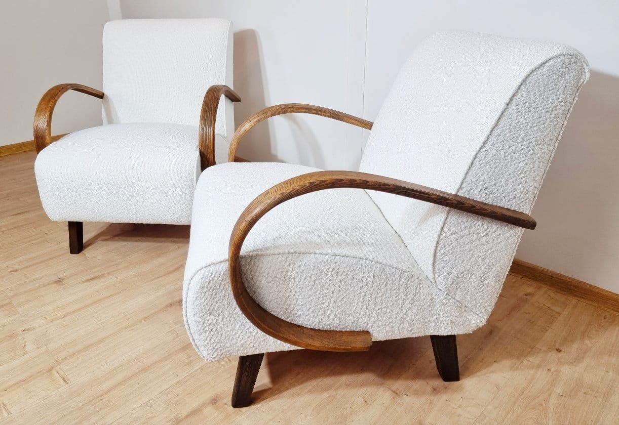 Pair of armchairs, wood, ivory white bouclé, by J. Halabala, UP Závody, Czechoslovakia, 1960s. - 48380
