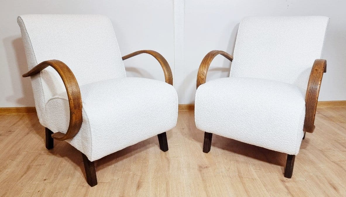 Pair of armchairs, wood, ivory white bouclé, by J. Halabala, UP Závody, Czechoslovakia, 1960s. - 48378