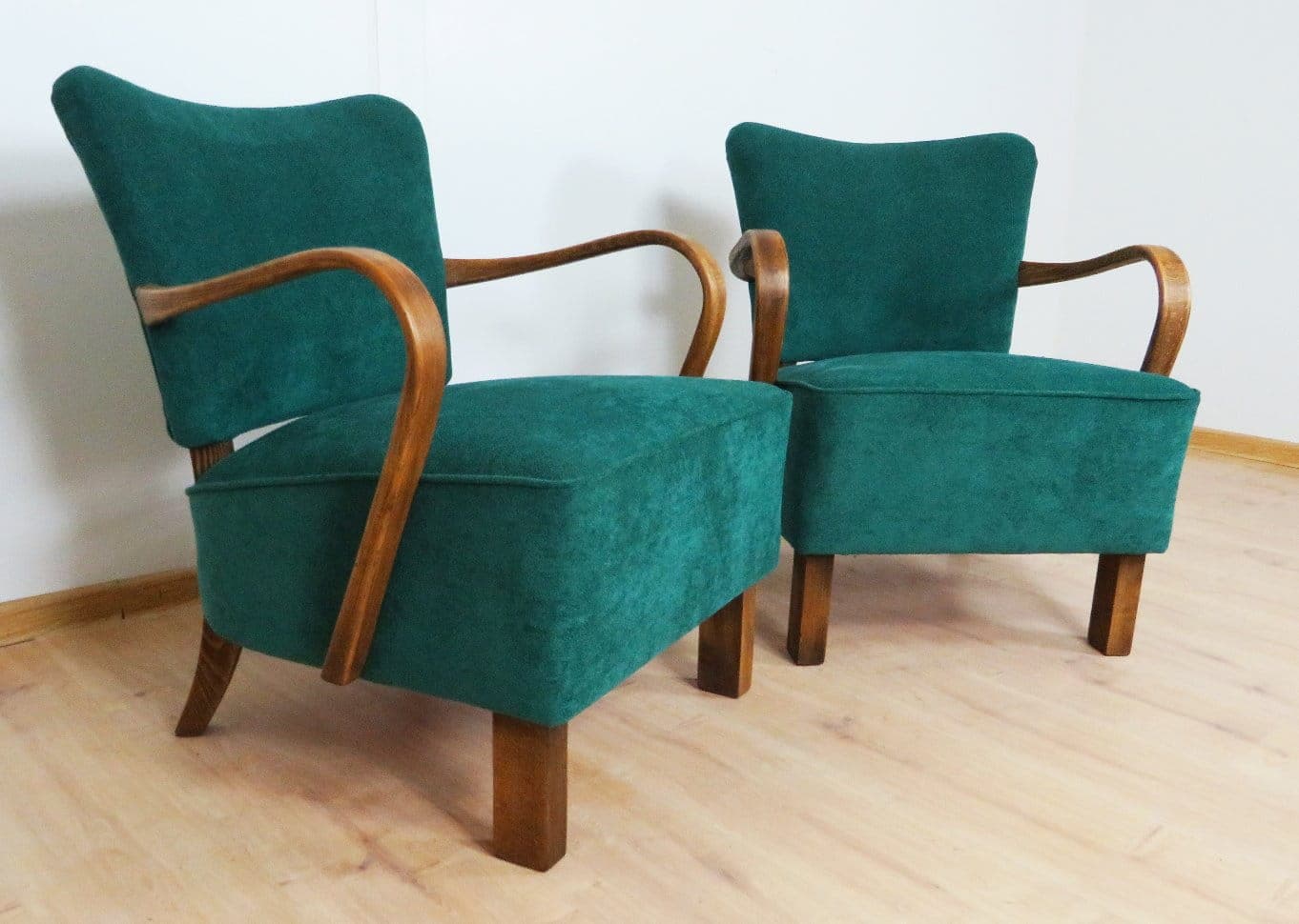 Pair of cocktail armchairs H 237, green velvet, oak beech, by J. Halabala, UP Závody, Czechoslovakia, 1950s. - 48338