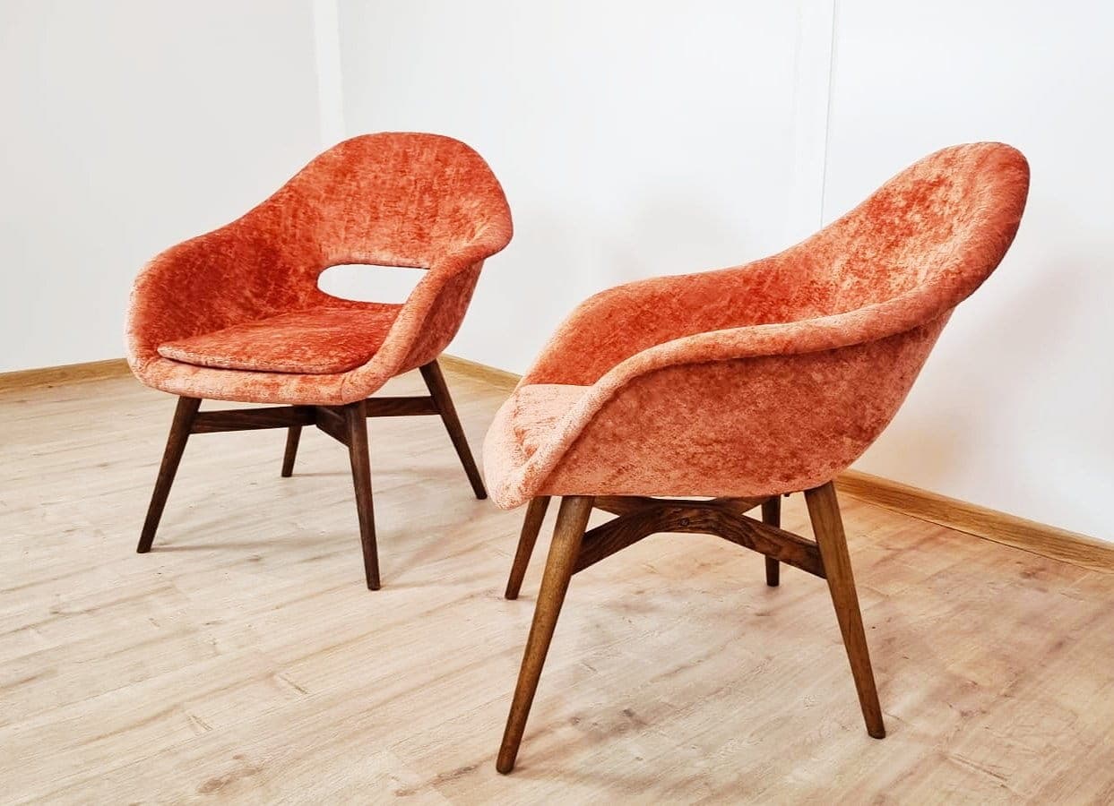 Pair of armchairs, orange velvet, by M. Navratil, Czechoslovakia, 1960s. - 48327
